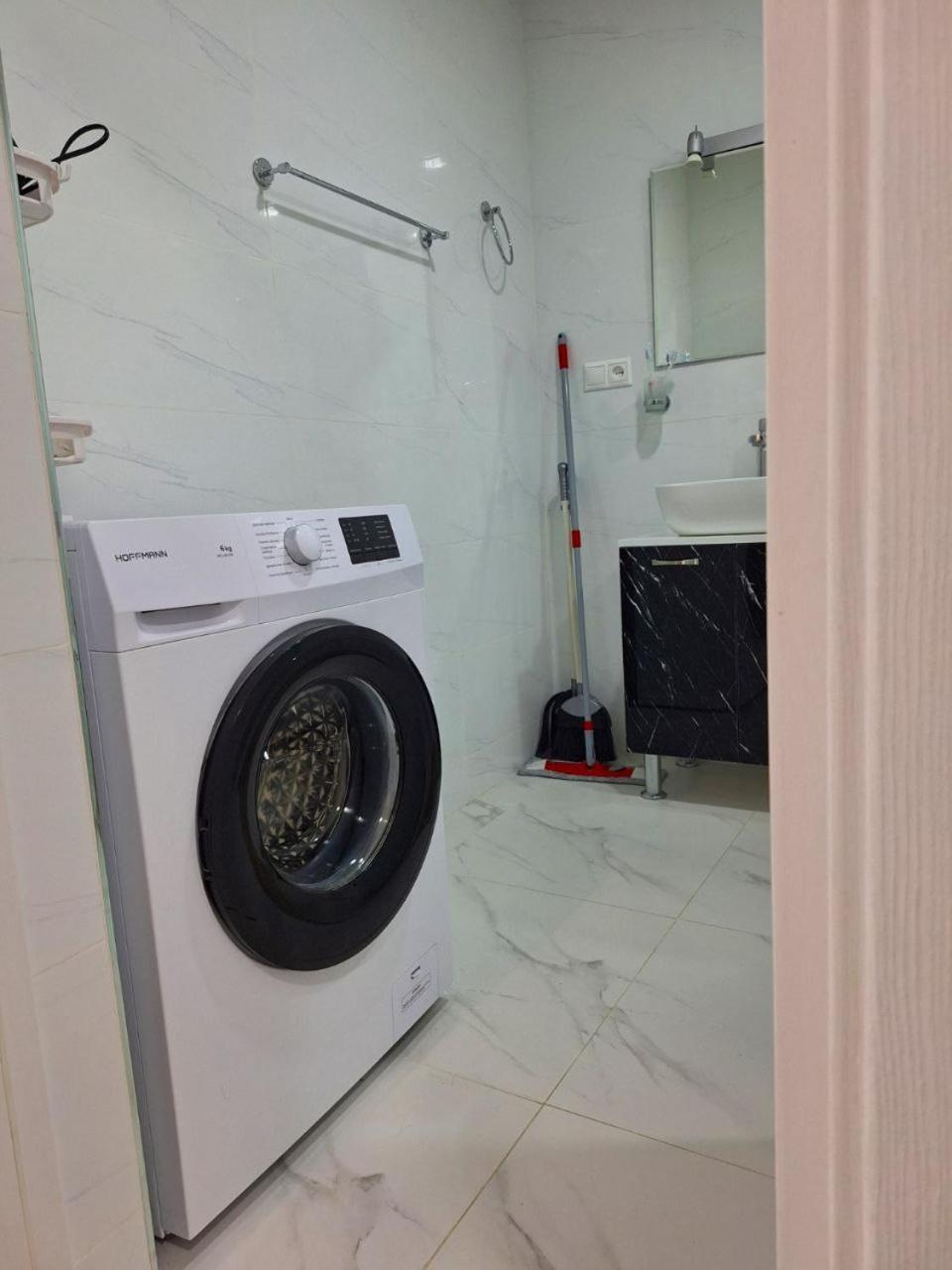 Tsakhkadzor Getaway 1-3BR Condos with Pool, Near Ropeway & Dining