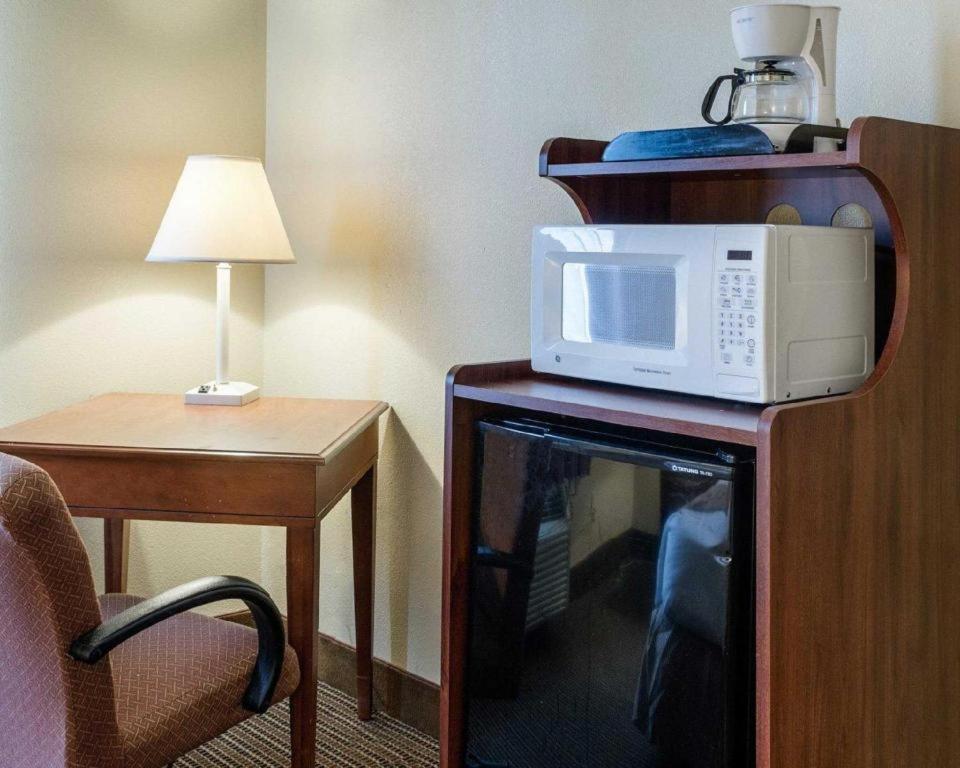 Rodeway Inn