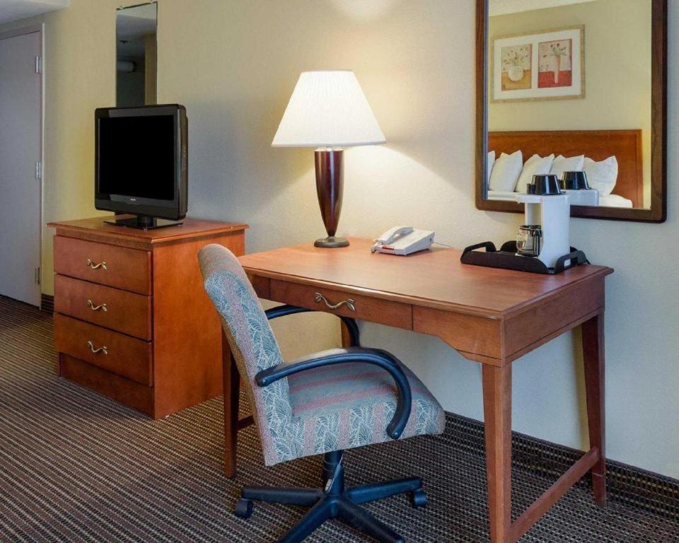 Rodeway Inn