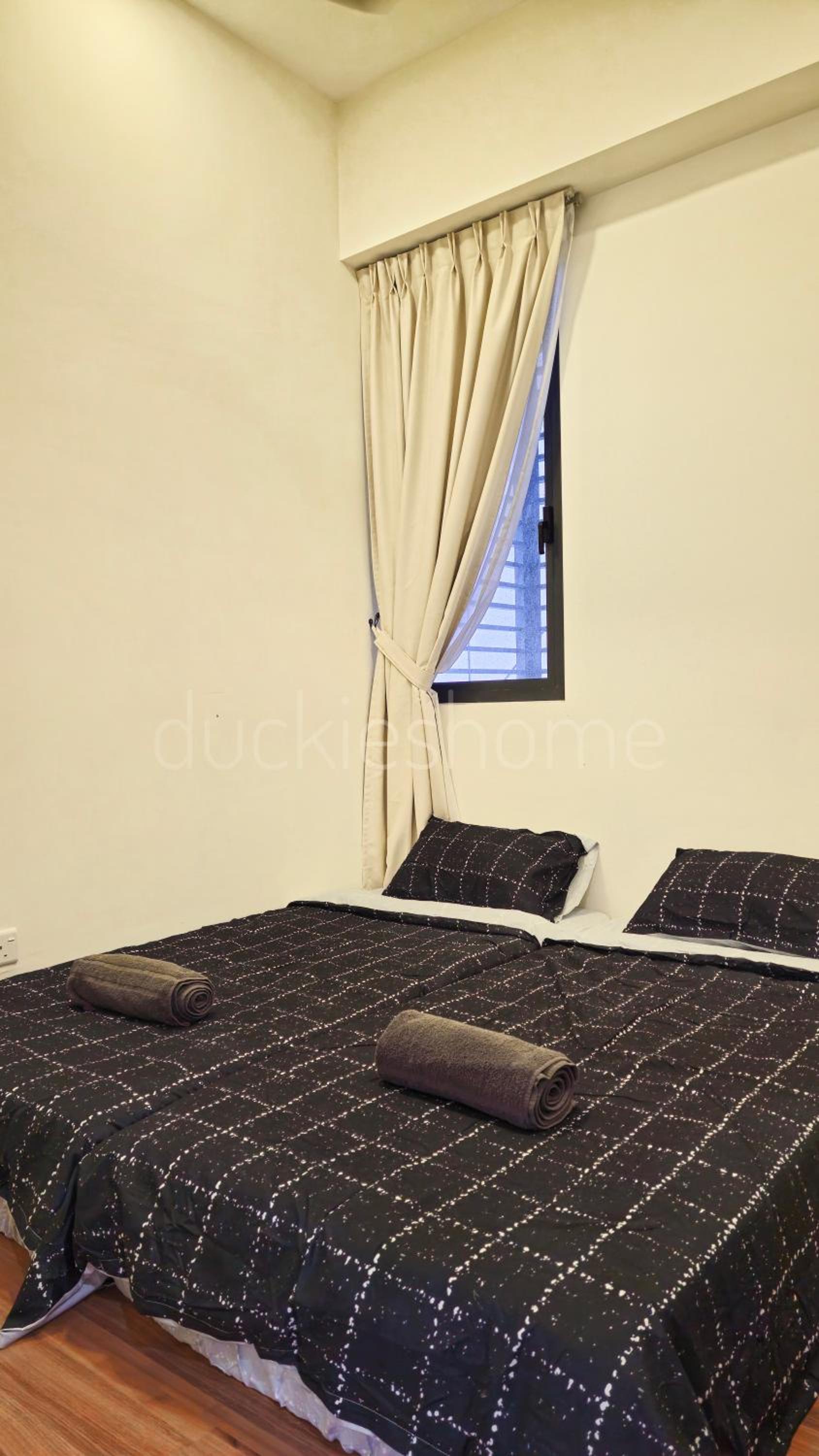 Millerz Square Family Rooms, by TwoFive