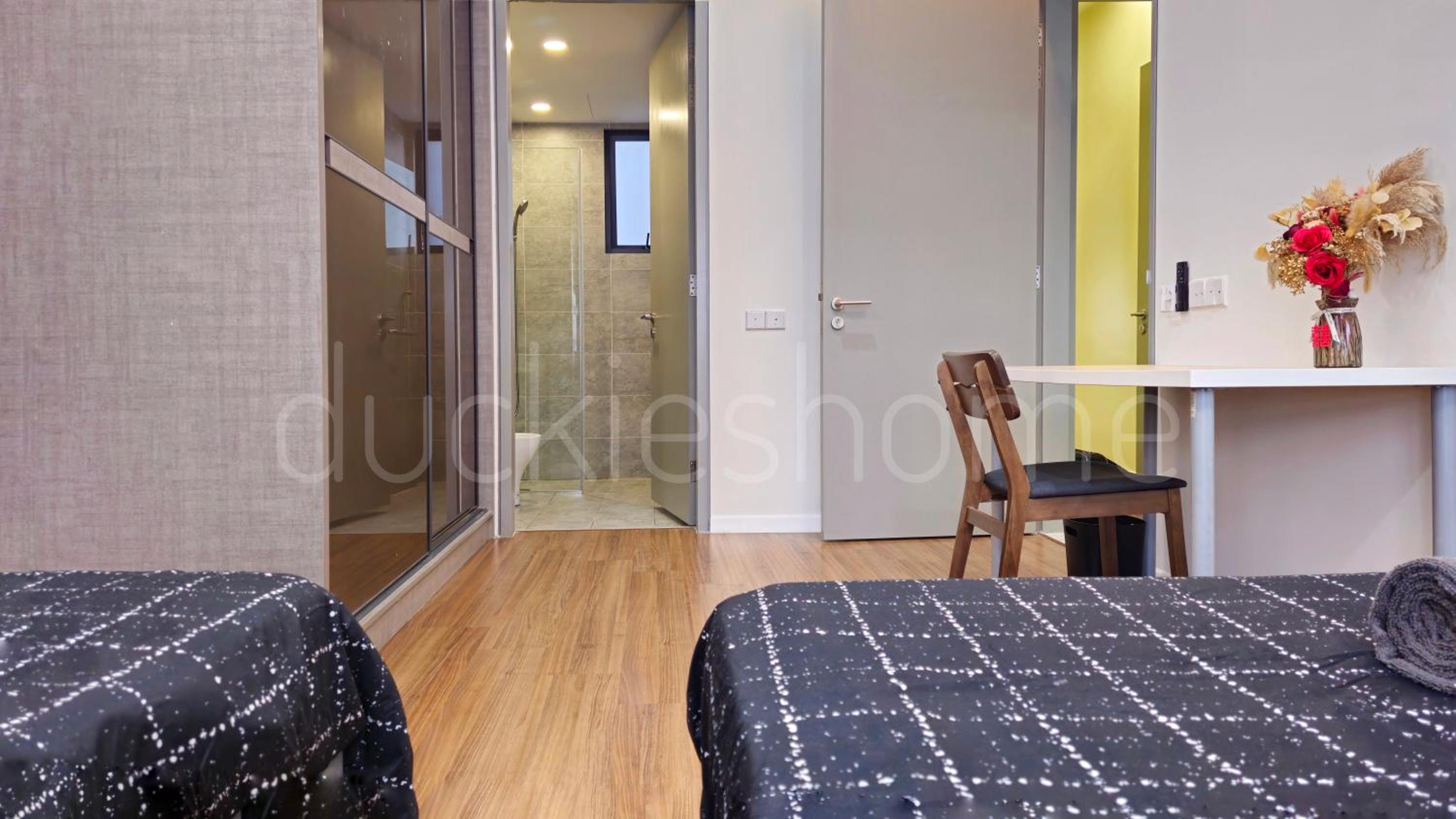 Millerz Square Family Rooms, by TwoFive