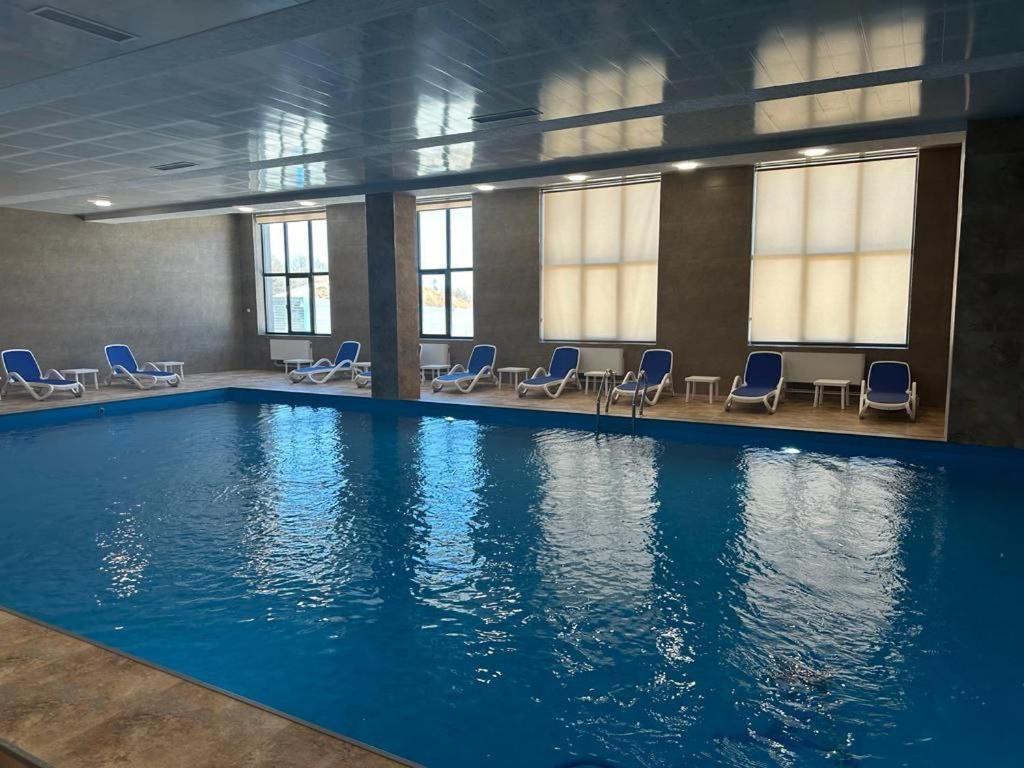 Tsakhkadzor Getaway 1-3BR Condos with Pool, Near Ropeway & Dining