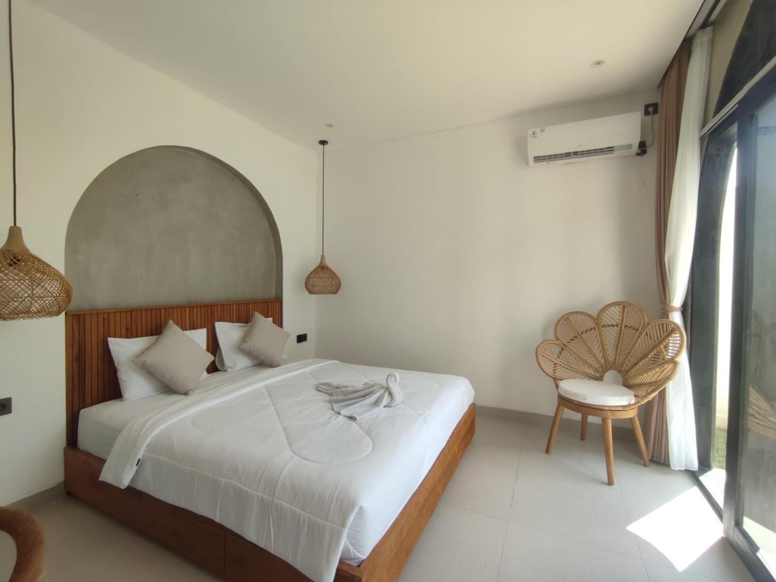Mandapa Villa Kedungu by ABM