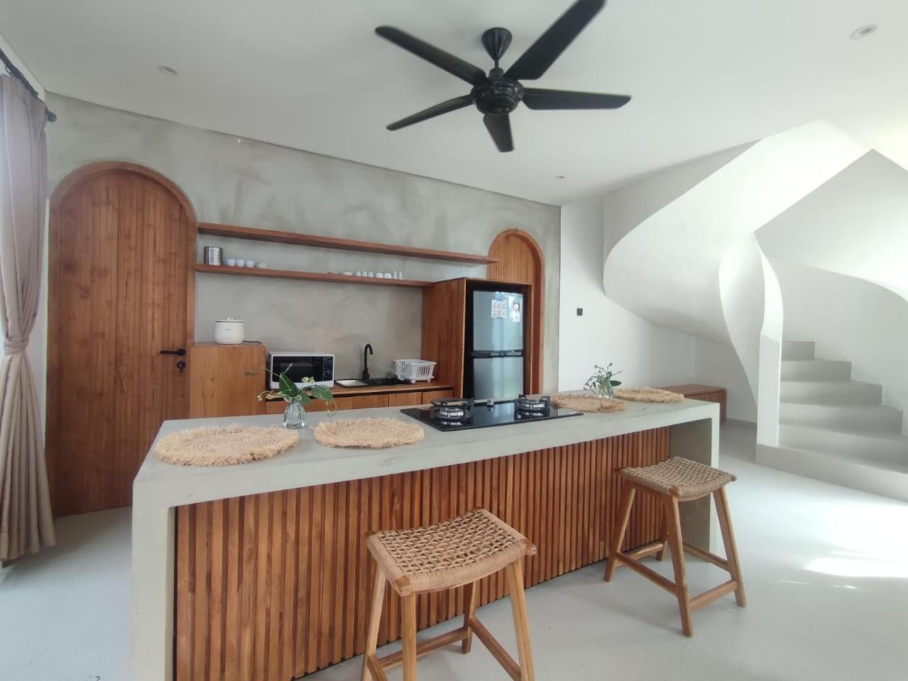 Mandapa Villa Kedungu by ABM