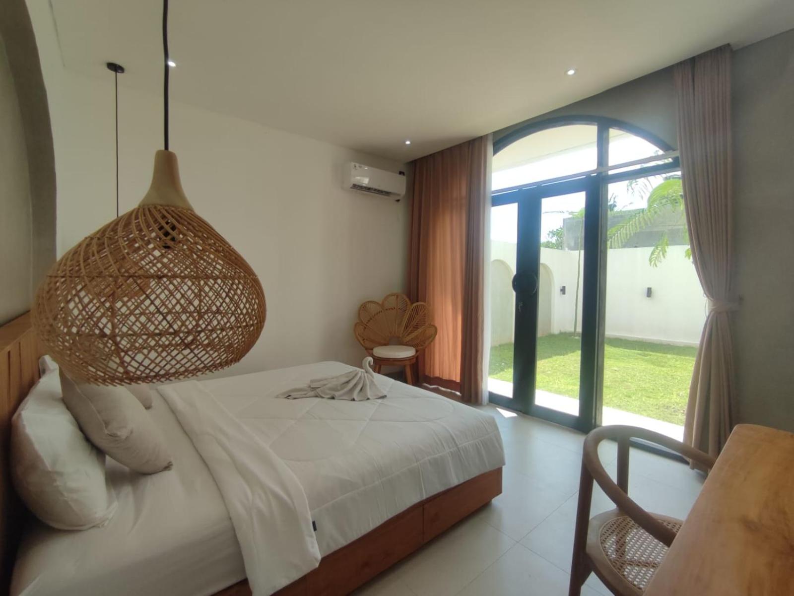 Mandapa Villa Kedungu by ABM