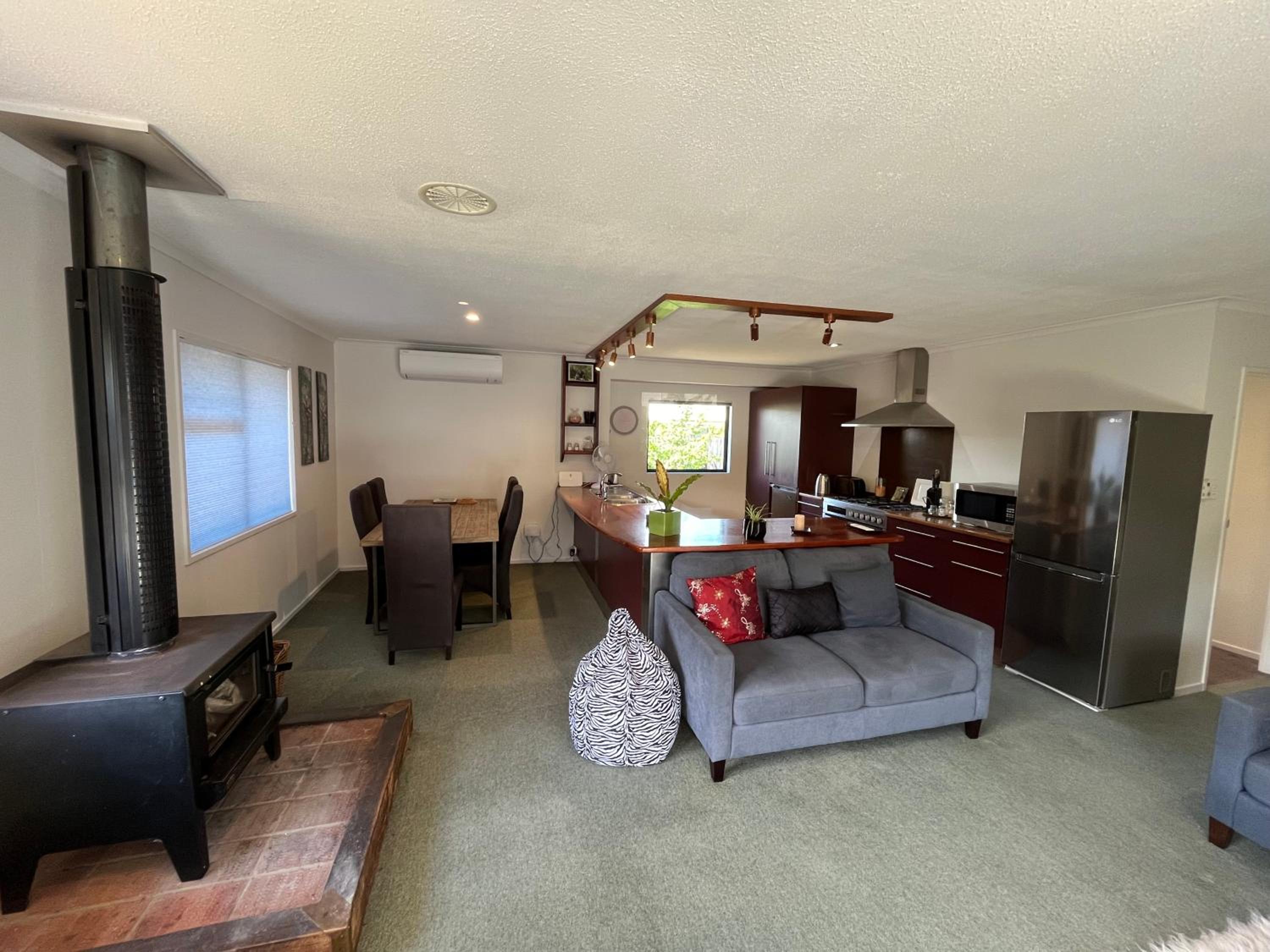 The Iron Gate Family Hideaway - Pet Friendly view 4