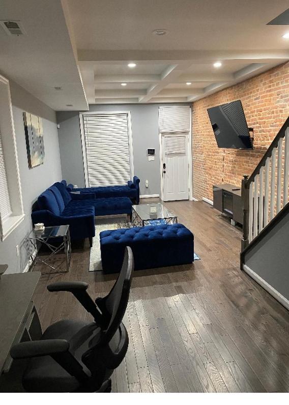 Downtown upper canton home with rooftop and parking pad - Property Image 84