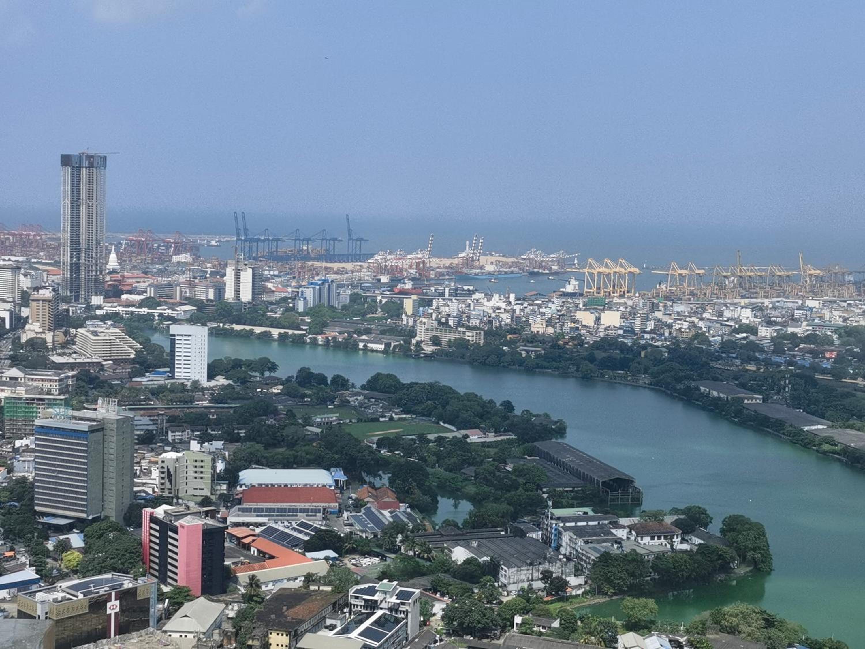 Colombo Trizen J&J future Apart ment view 4