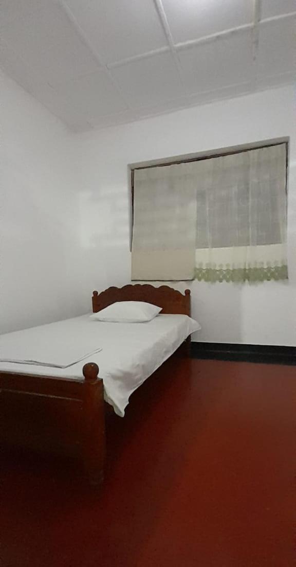 Farming Hostel Ahangama view 3