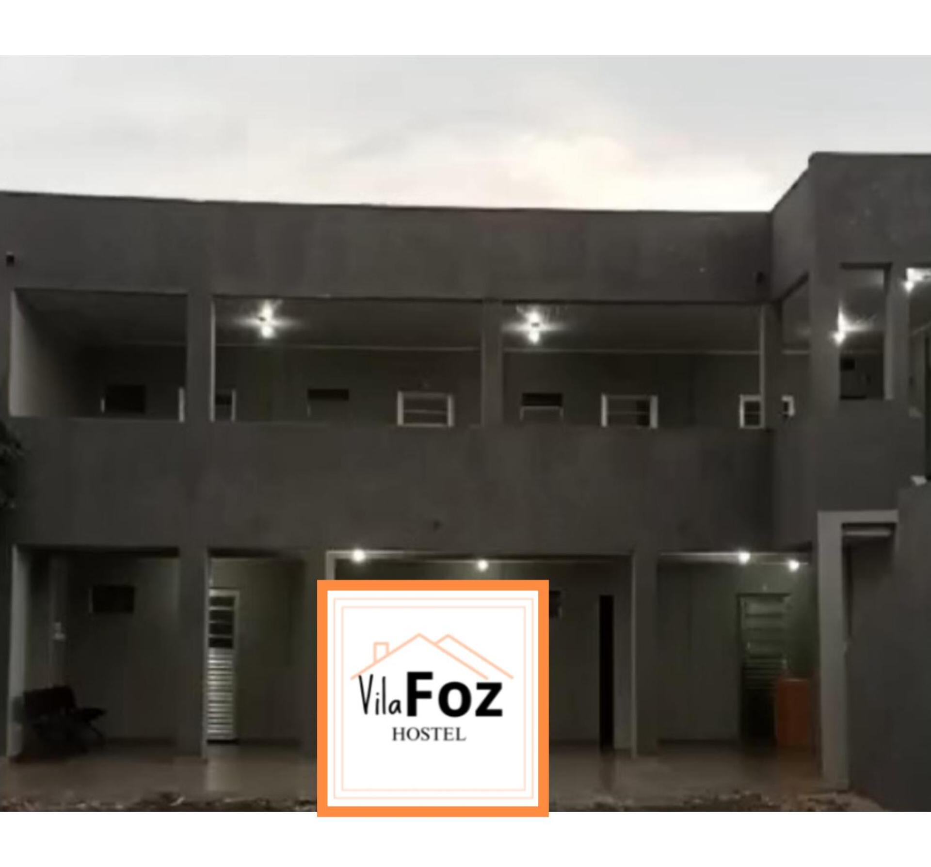 Vila Foz HOSTEL AP8 Apartamento completo de casal com ar condicionado, garagem fechada e lavanderia, Temos Uber e guia turístico para indicar, nosso aparta