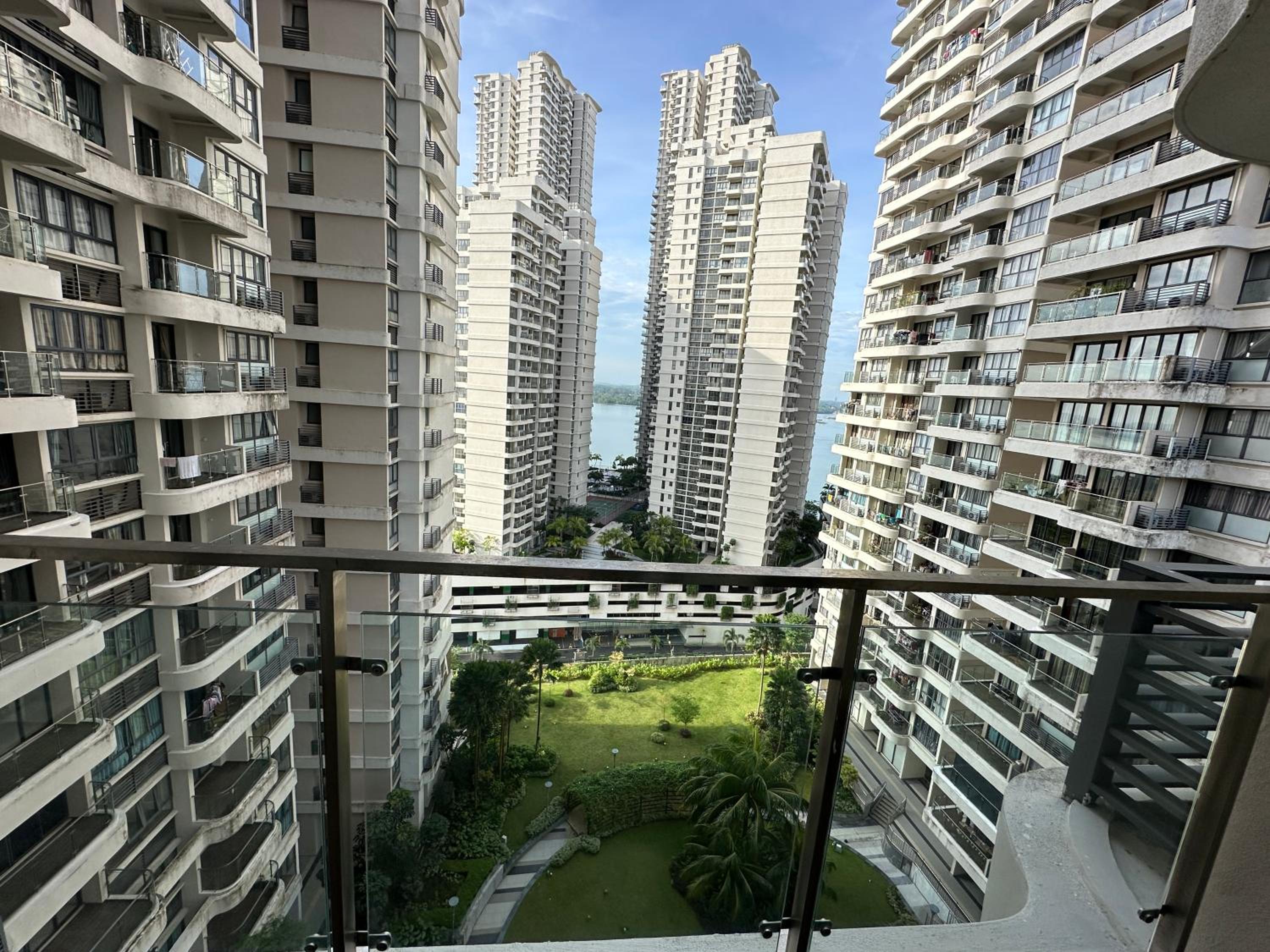 Deluxe 3 Bedroom Garden View