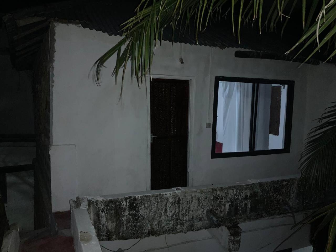 Barefeet Bungalow