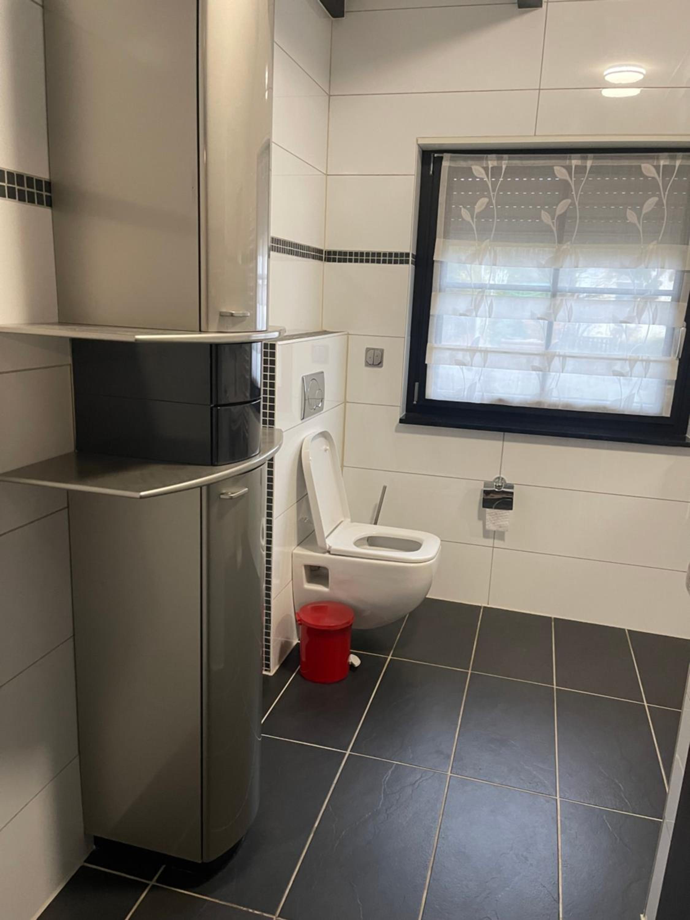 Gehobene Ferienwohnung mit großer Terrasse eigenem Garten und Teich Ideal sich wohl zu fühlen