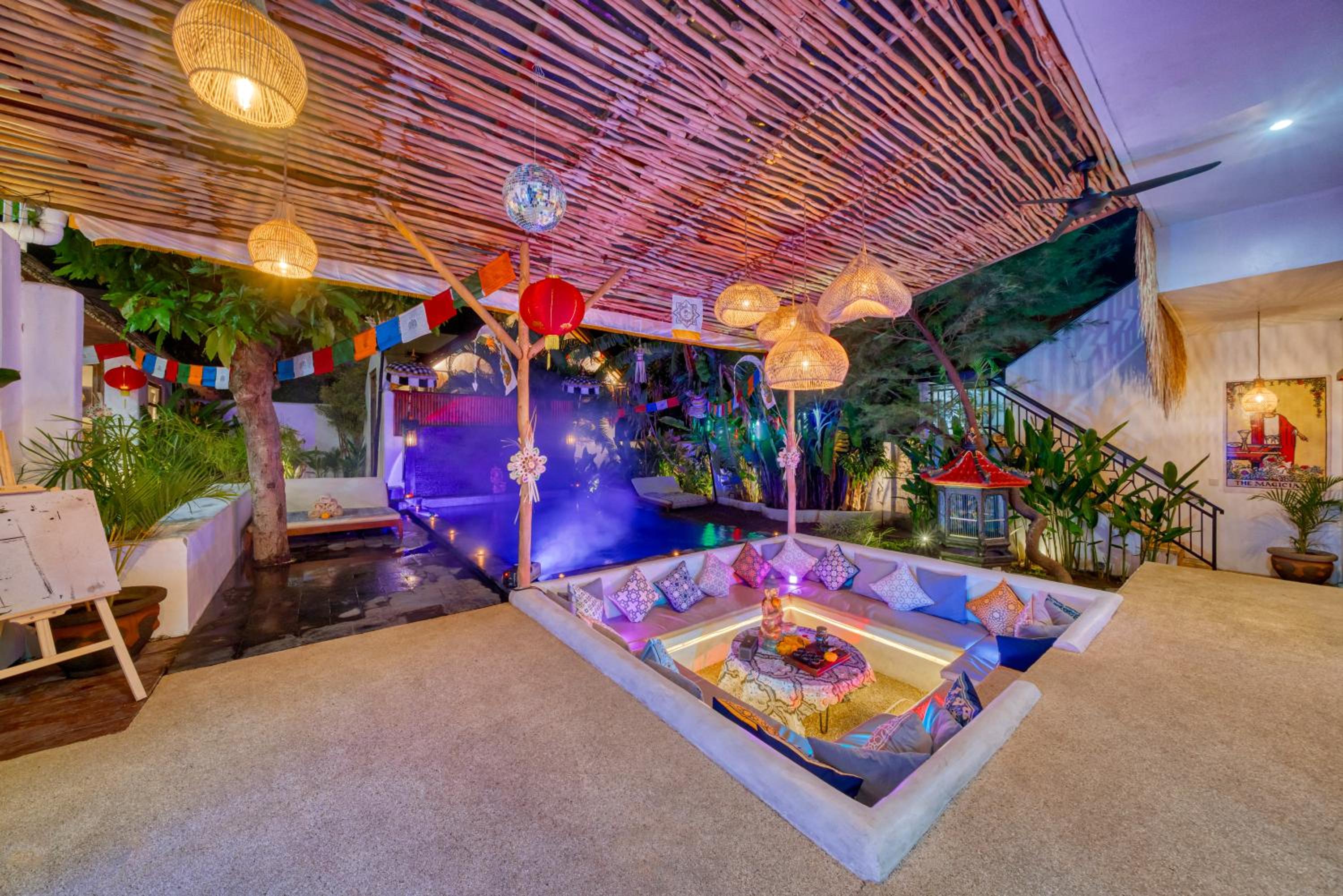 lounge