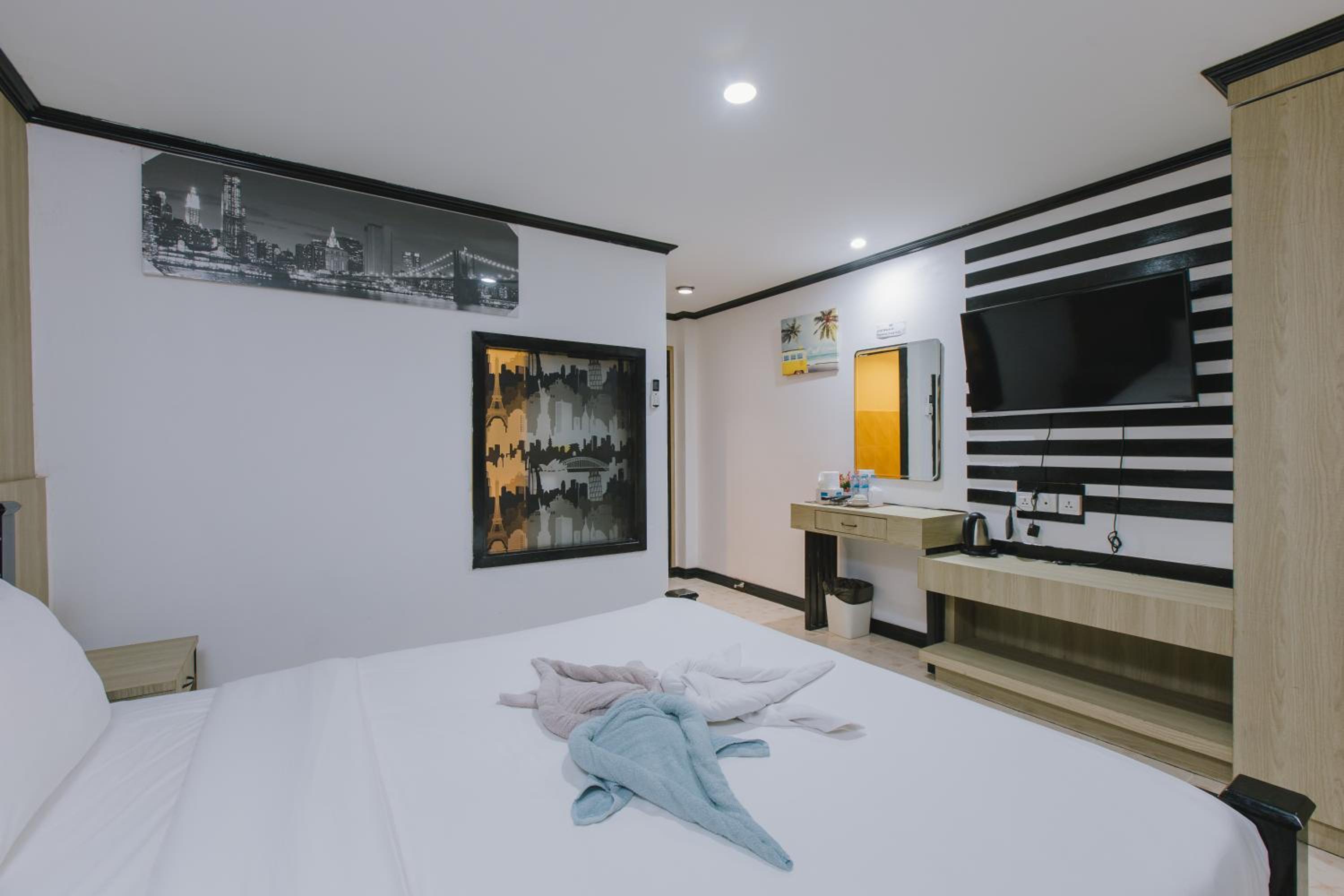 Royal Beach Residence, Patong Beach