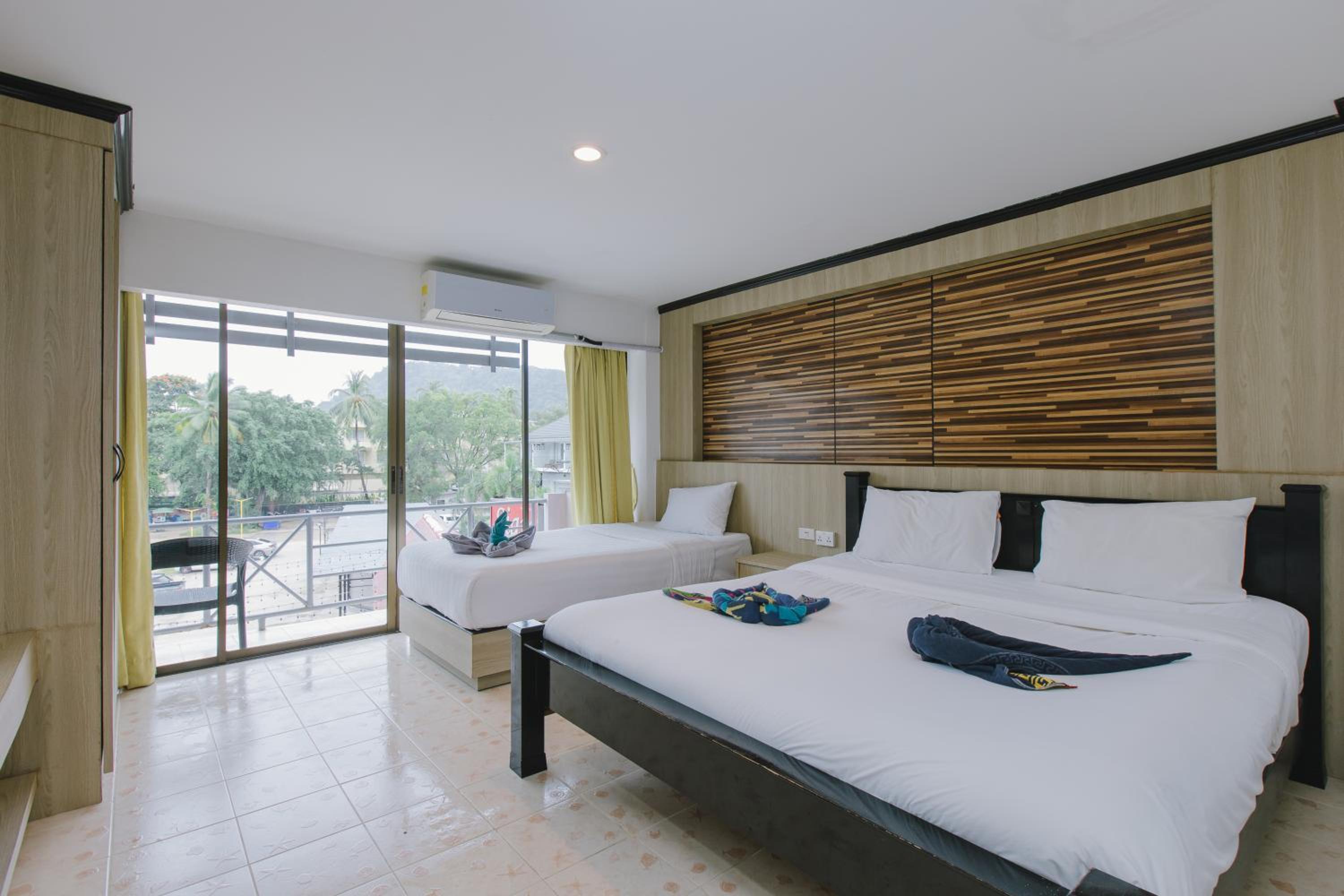 Royal Beach Residence, Patong Beach