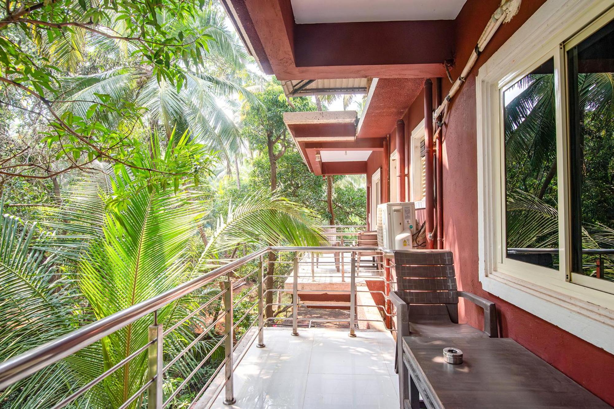 FabHotel Noronha Goaxa Inn