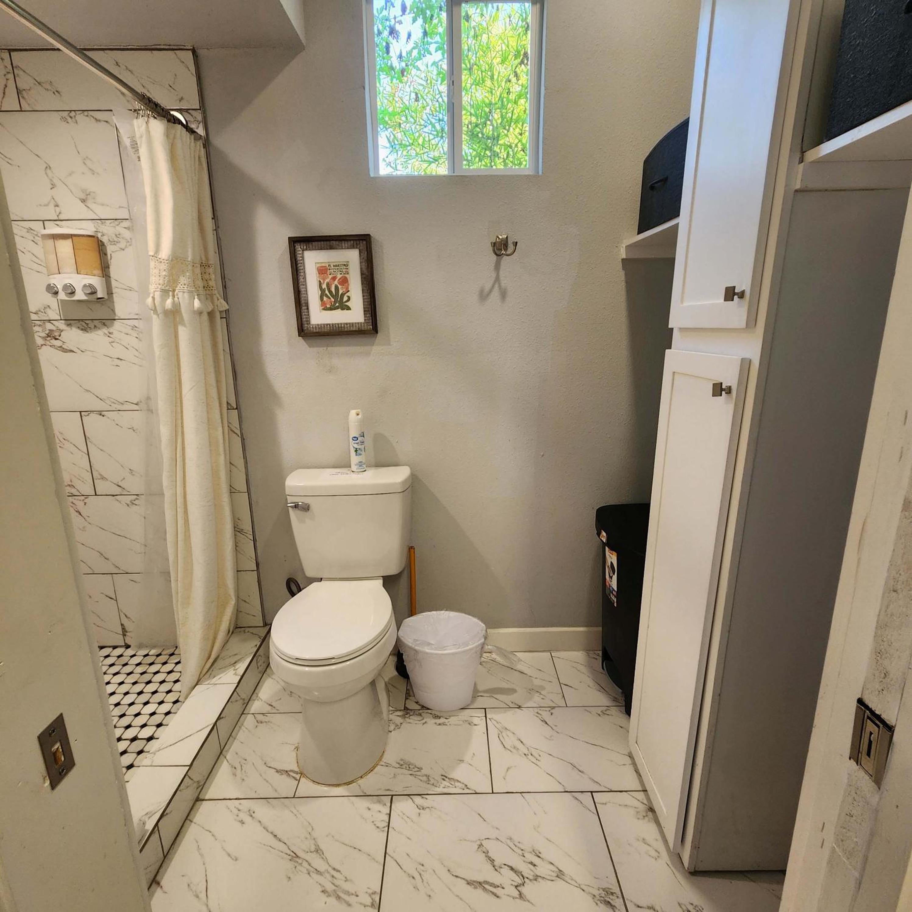 Casita -Mins to Downtown Serene at Santa Monica view 5