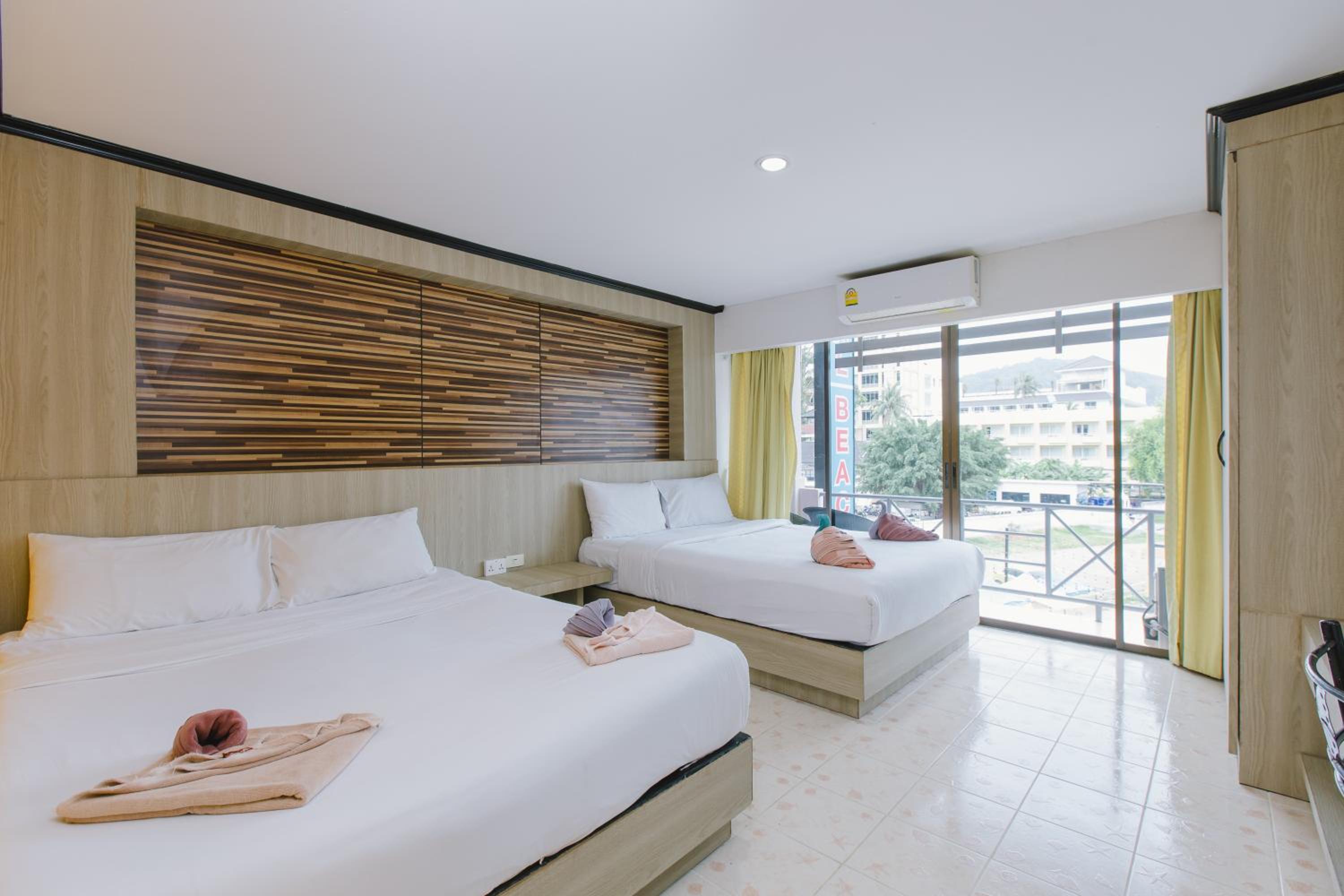 Royal Beach Residence, Patong Beach