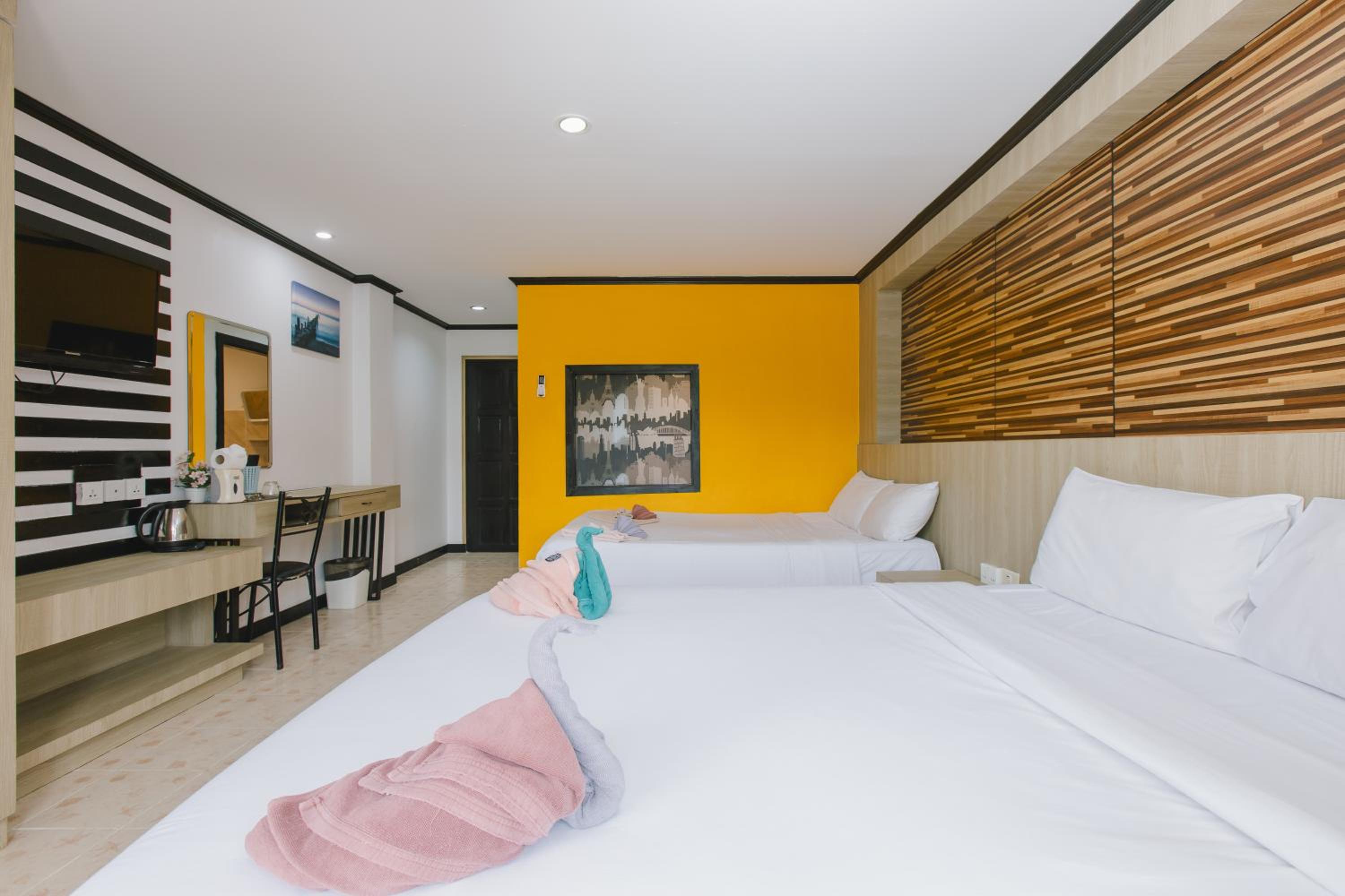 Royal Beach Residence, Patong Beach