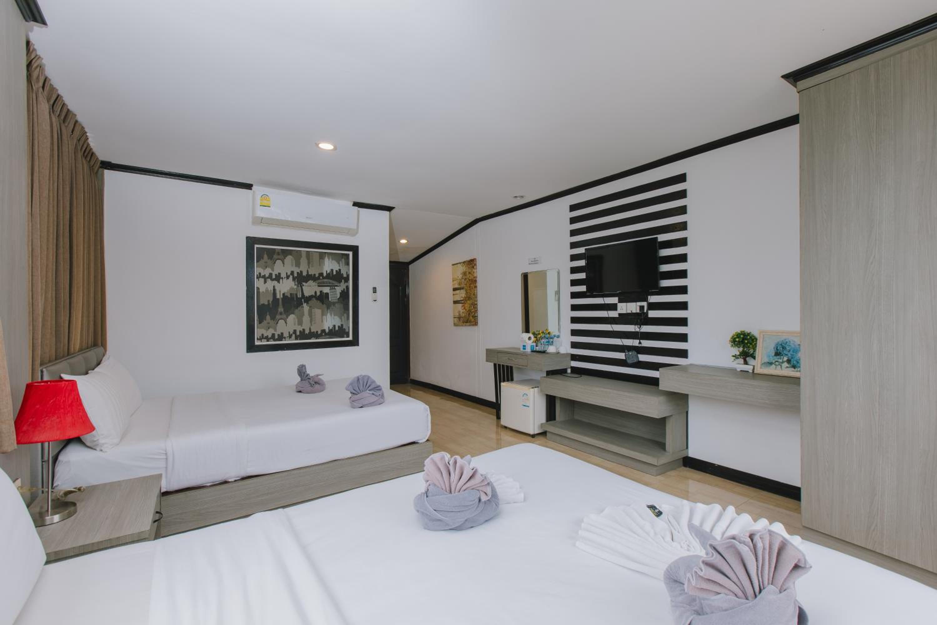 Royal Beach Residence, Patong Beach