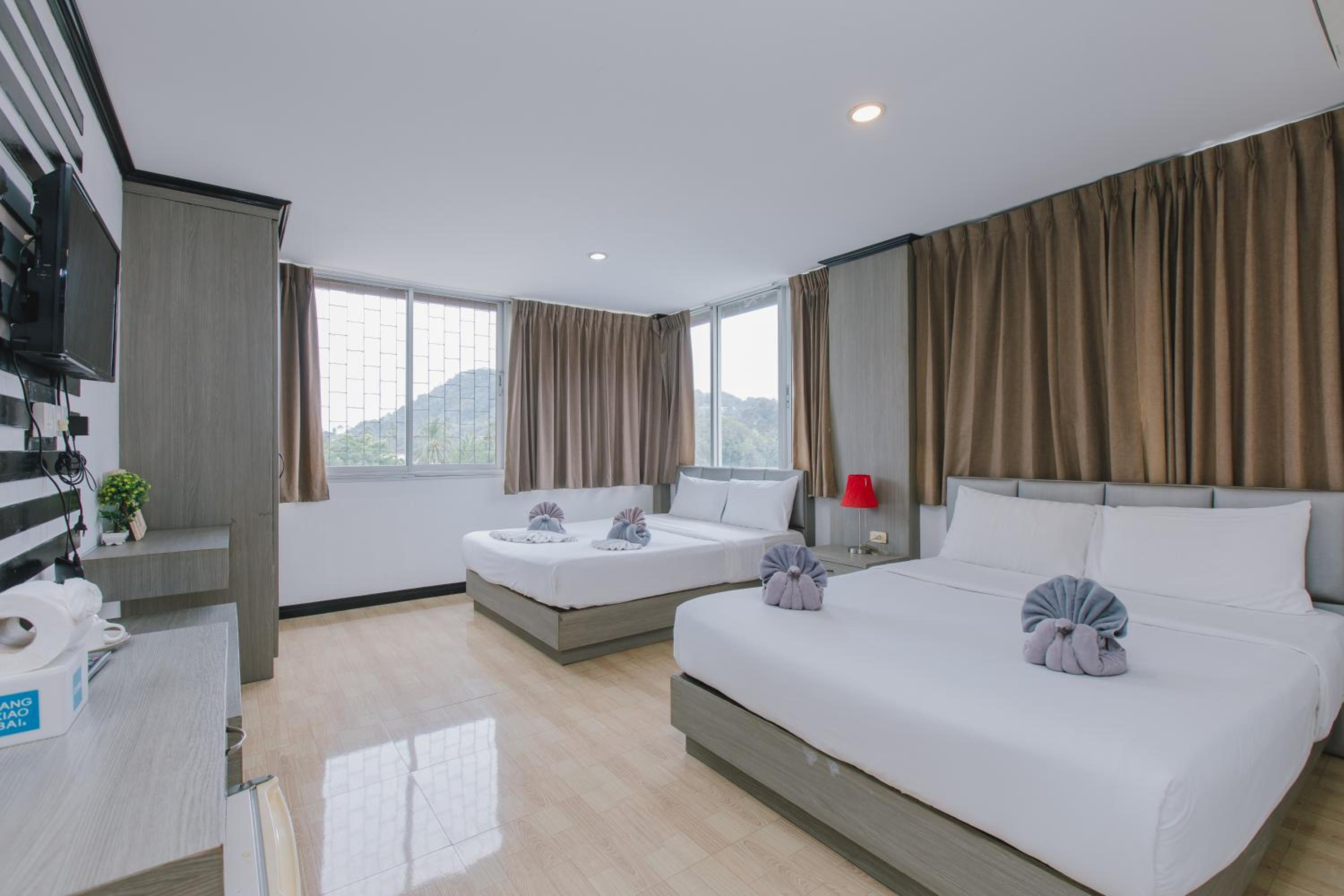 Royal Beach Residence, Patong Beach