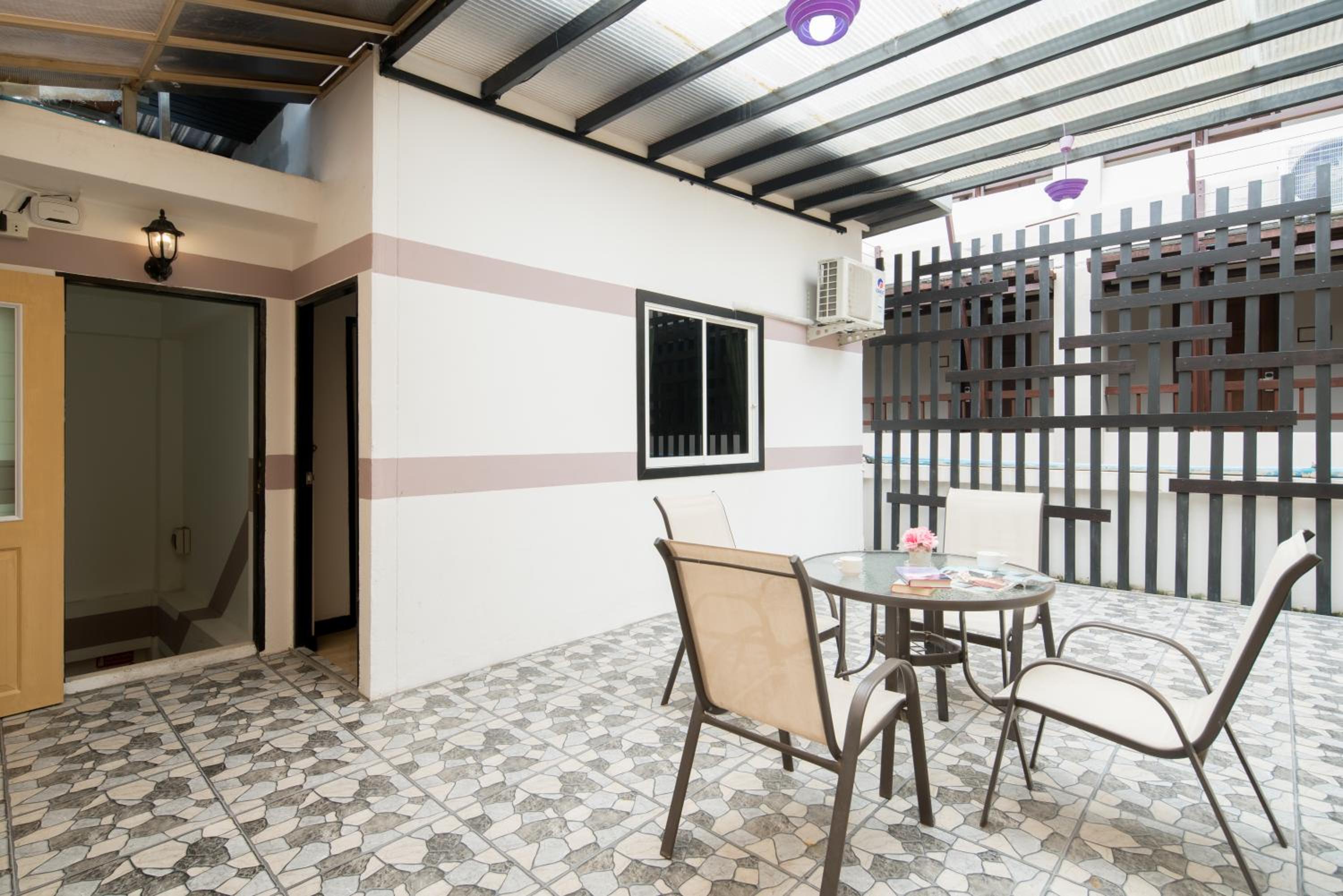 Royal Beach Residence, Patong Beach