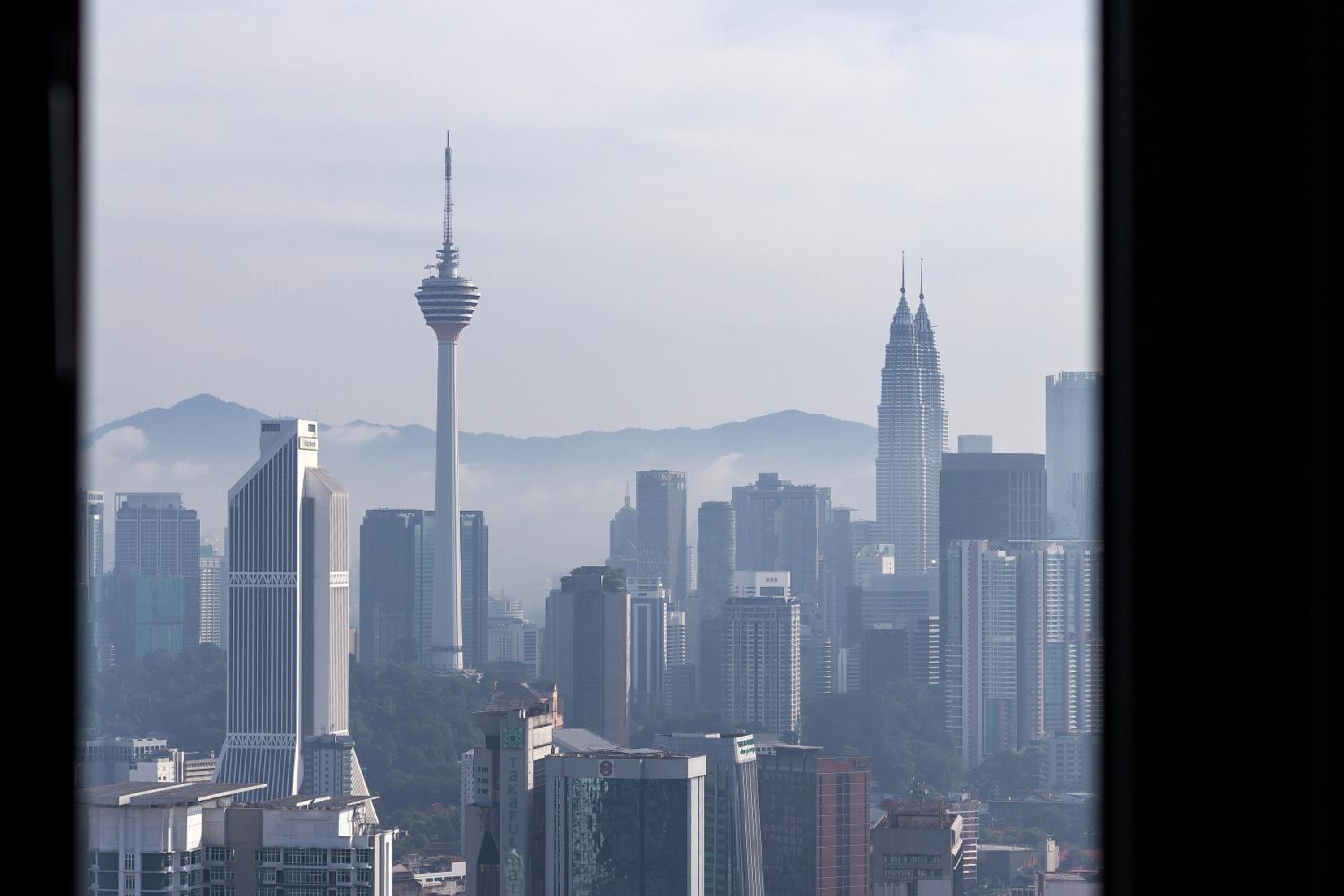 Riveria Premium Kuala Lumpur, Roam