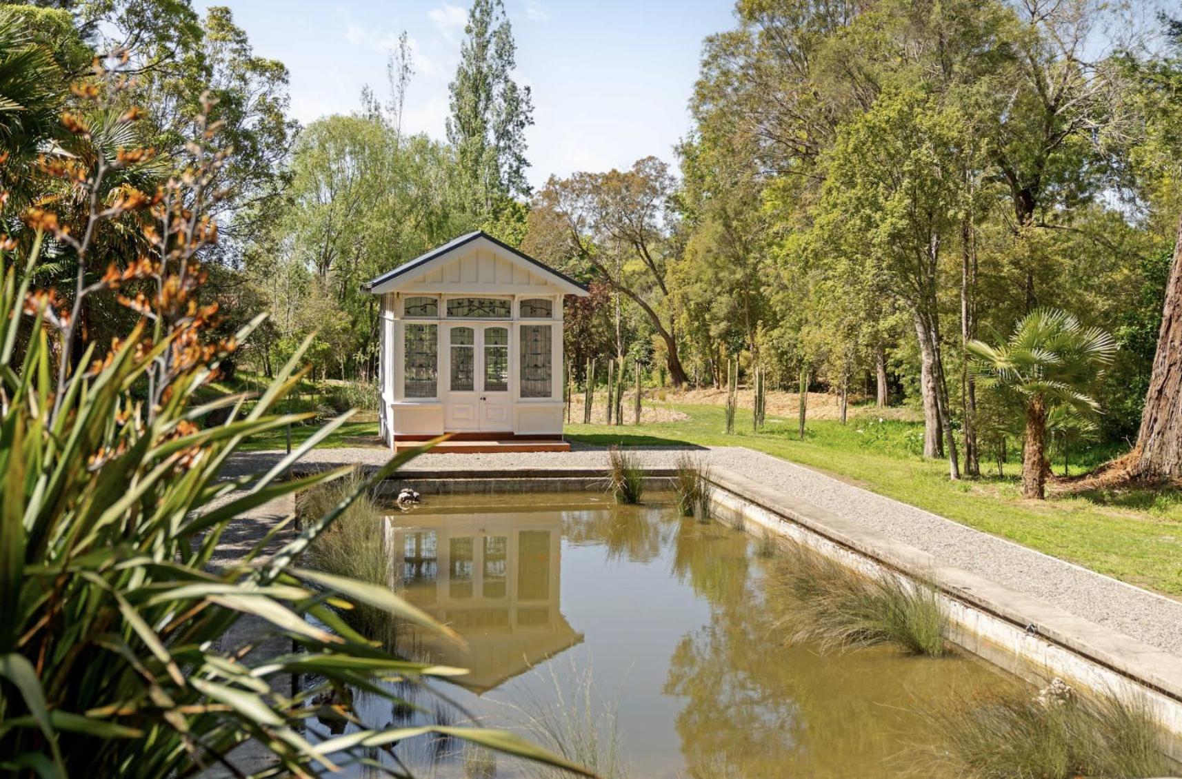 The Venus room at Glendower Homestead view 4