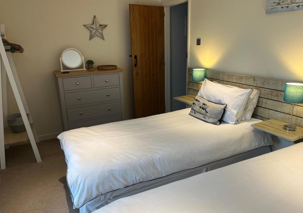 2 Bed in Edmonton oc-p00586