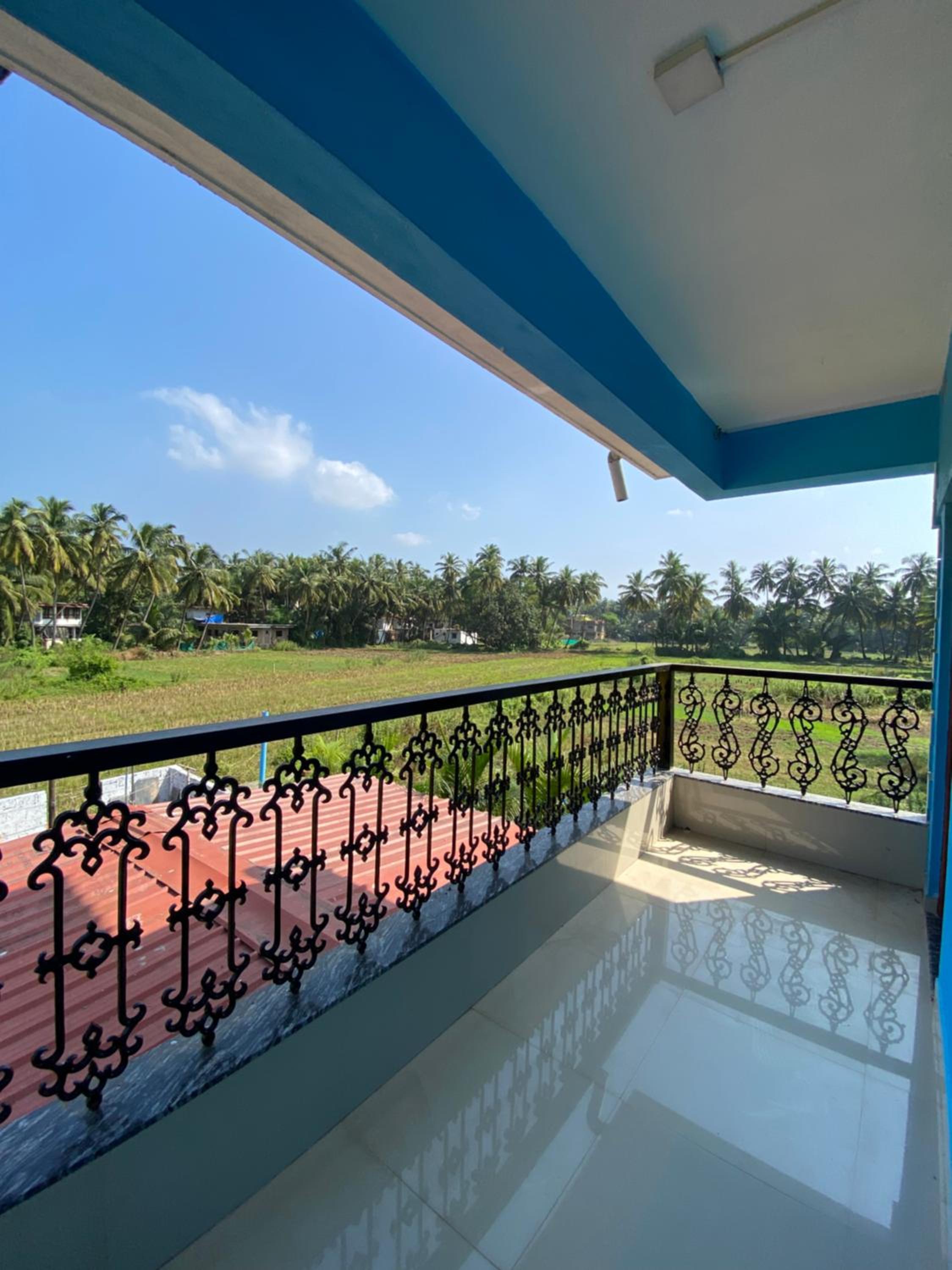 Yuvraj Classic Home Hostel & Cafe view 2