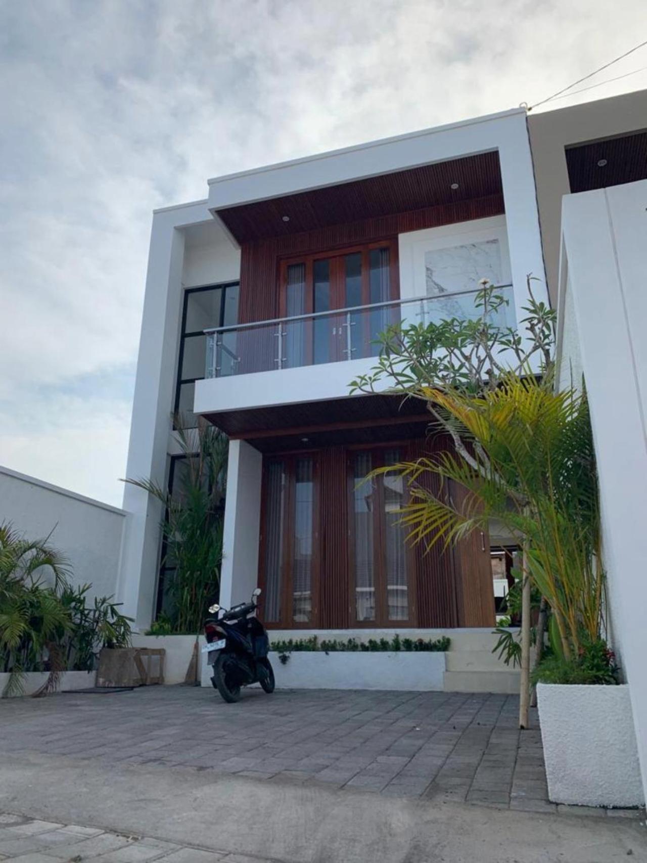 Umara Villa III view 3