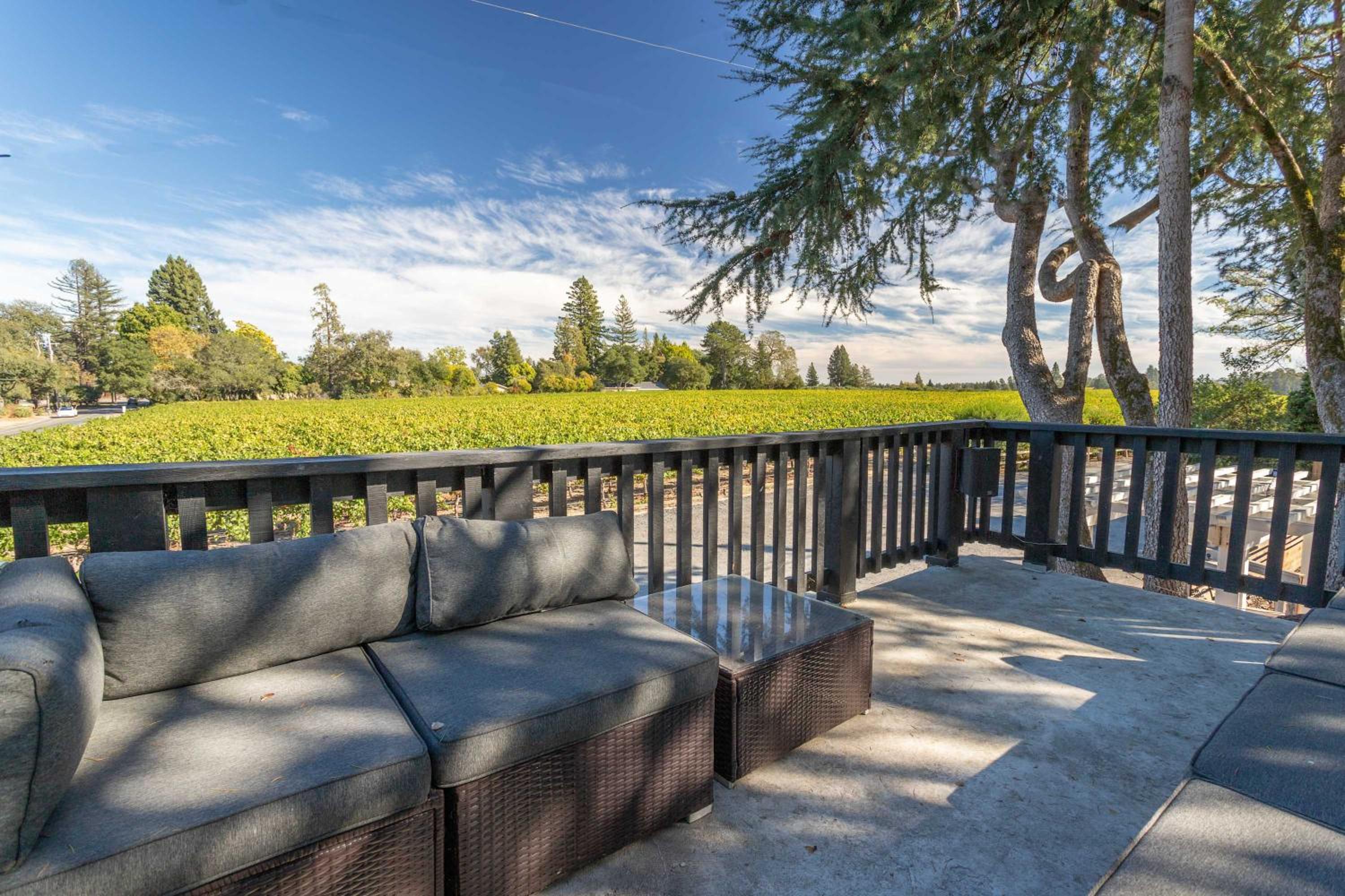 Relaxing 3BR Home with Vineyard View Rooftop Deck and Game Room view 2