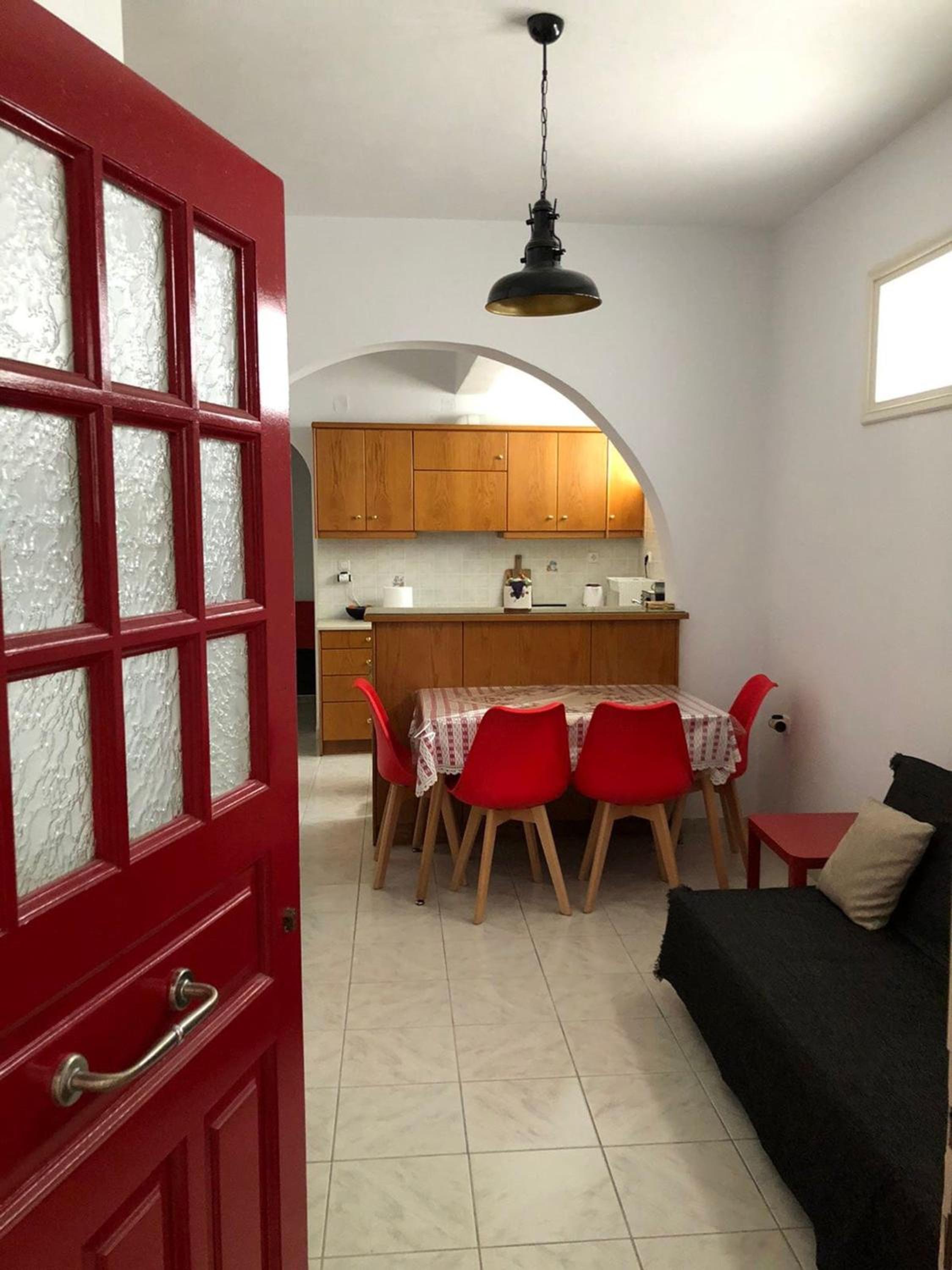 Cozy and peaceful apartment in the center of Naxos