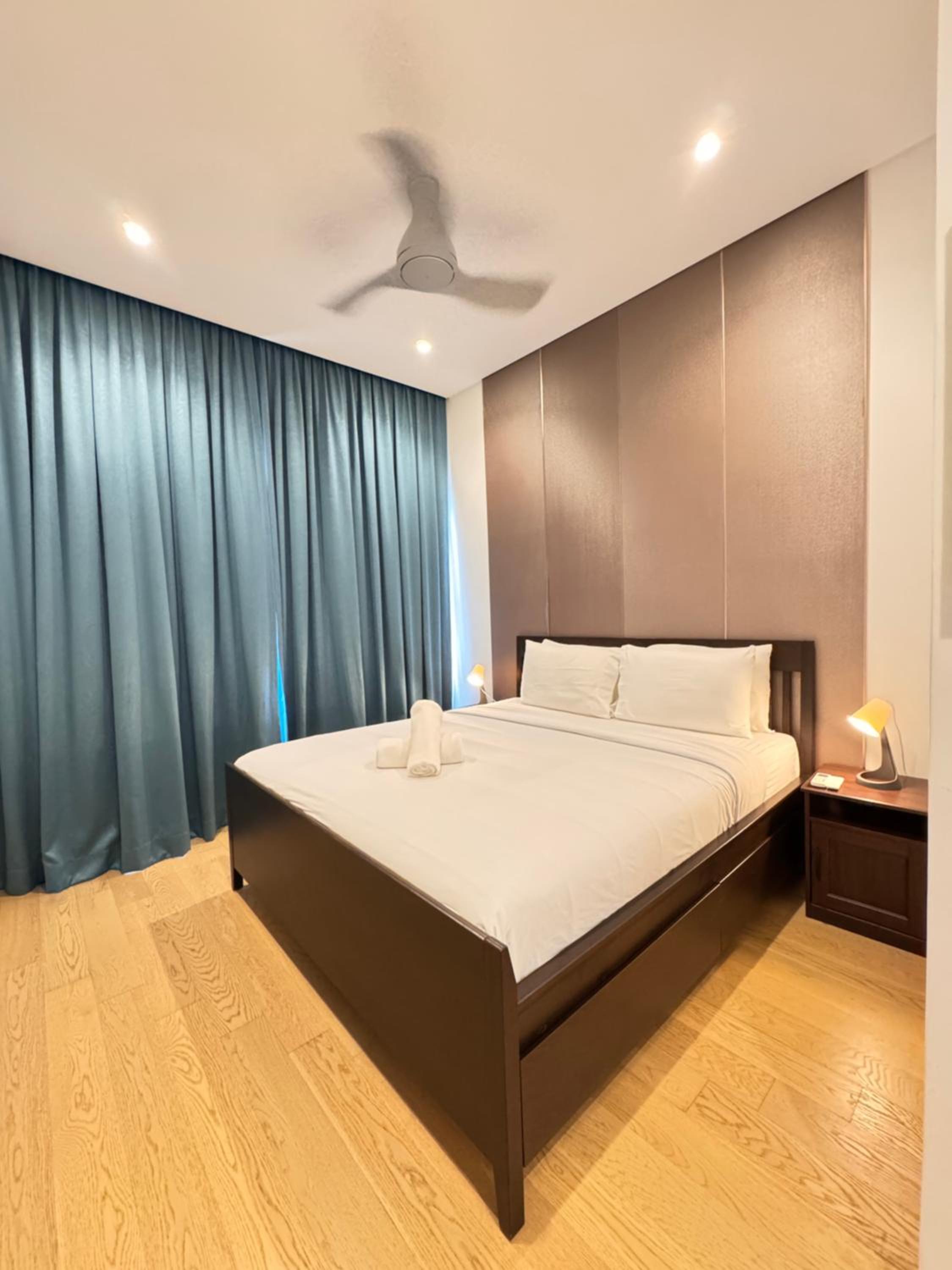 LUCENTIA RESIDENCE HOLYDAY IN Kl