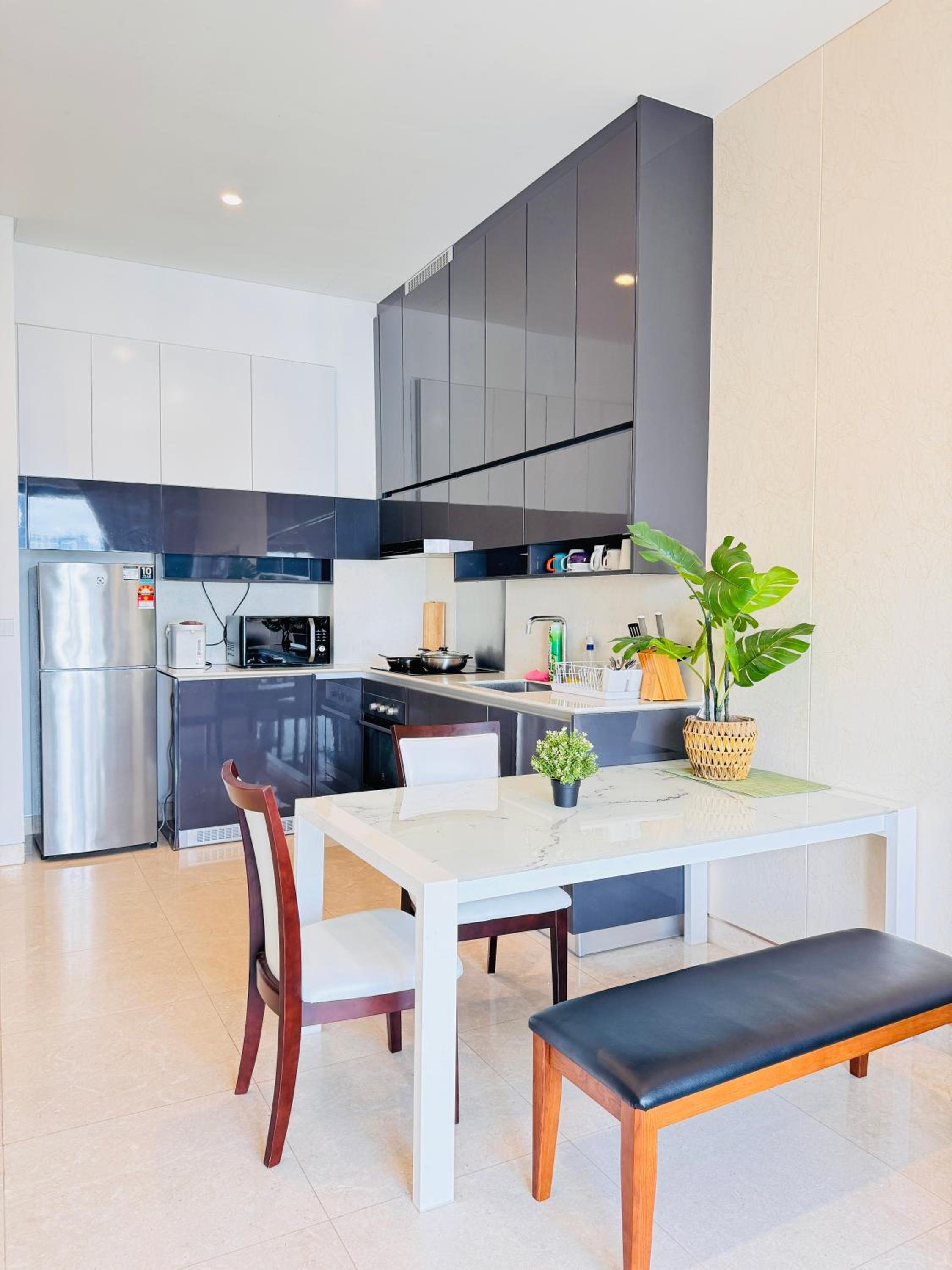 LUCENTIA RESIDENCE HOLYDAY IN Kl