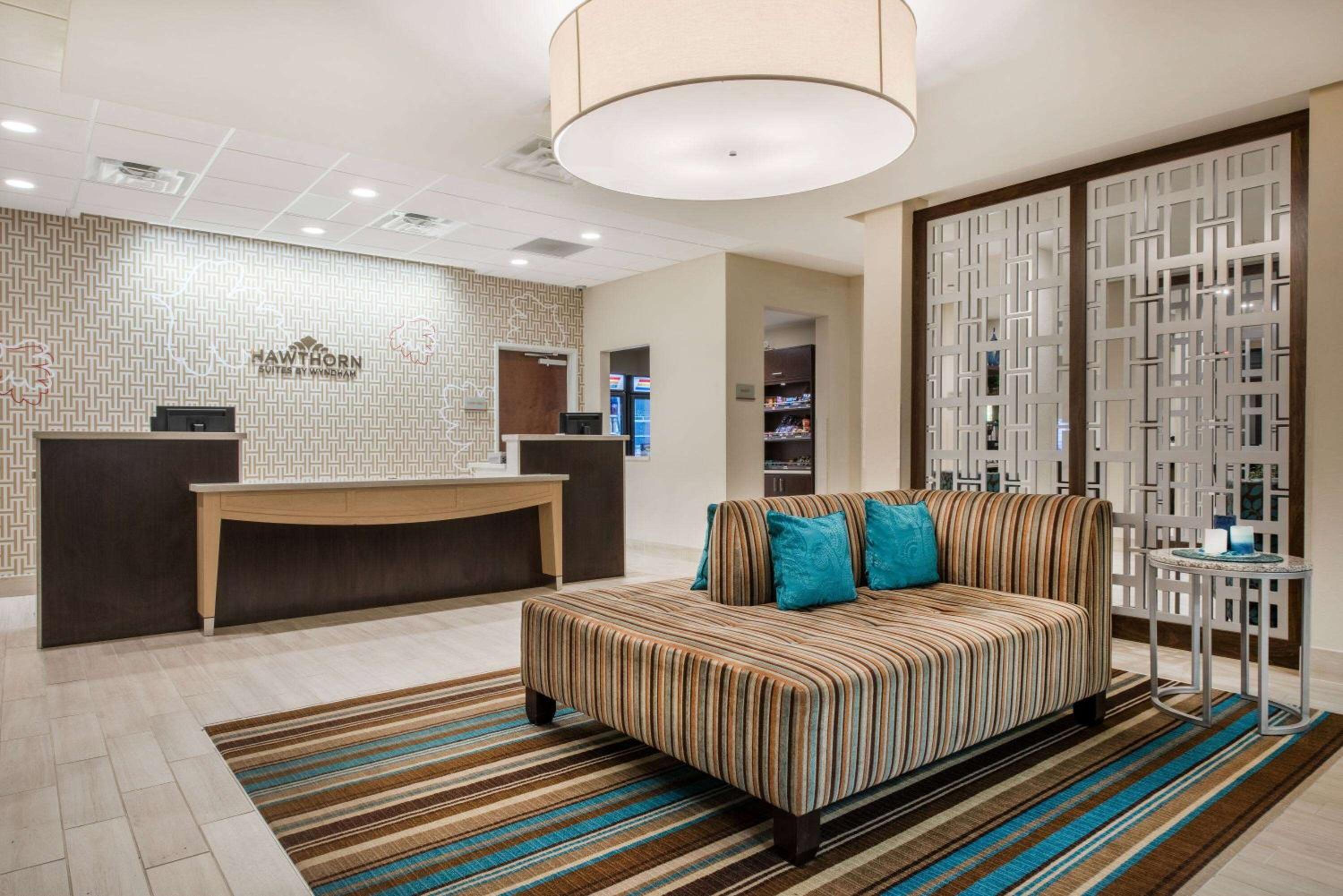 Hawthorn Suites by Wyndham Bridgeport