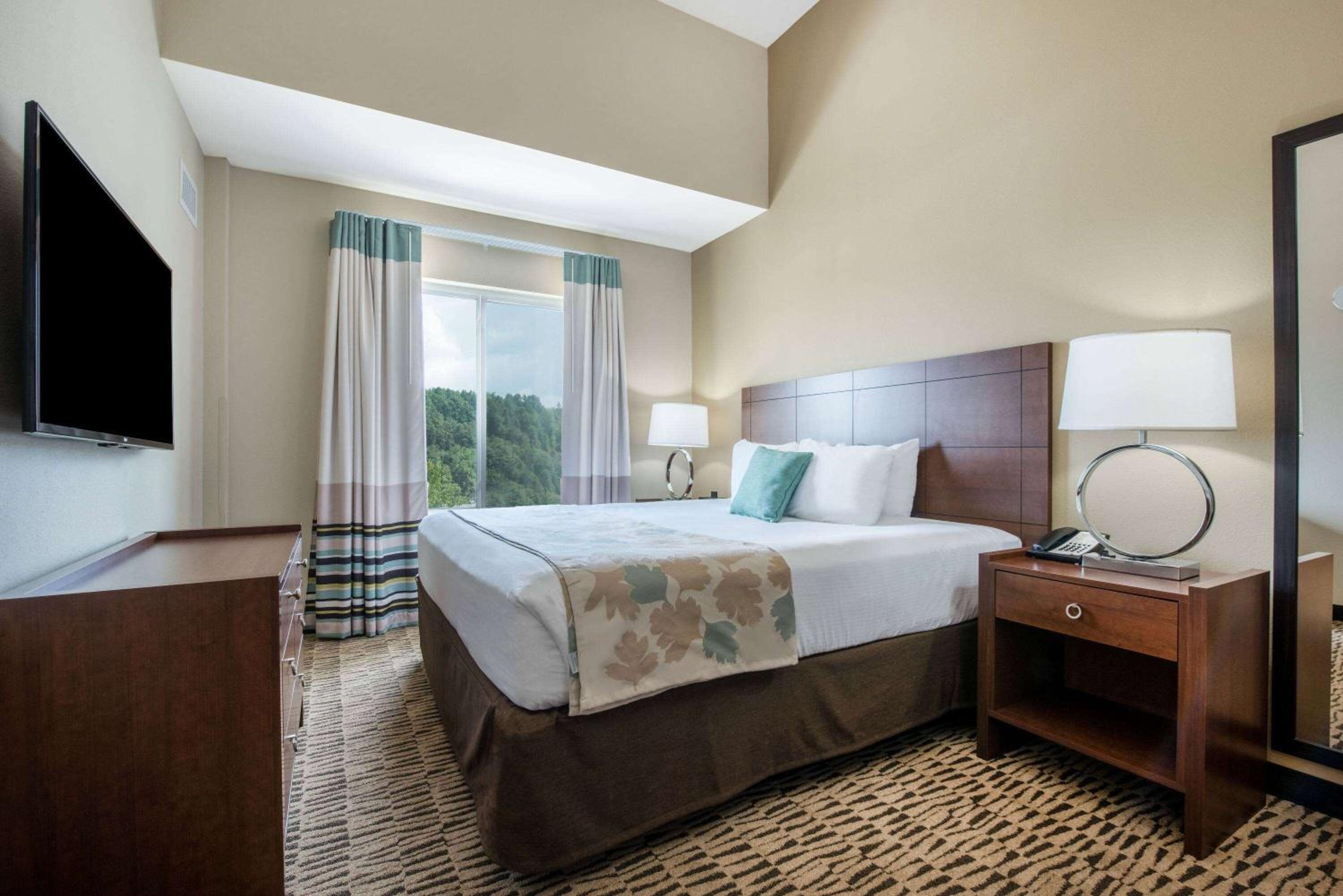 Hawthorn Suites by Wyndham Bridgeport