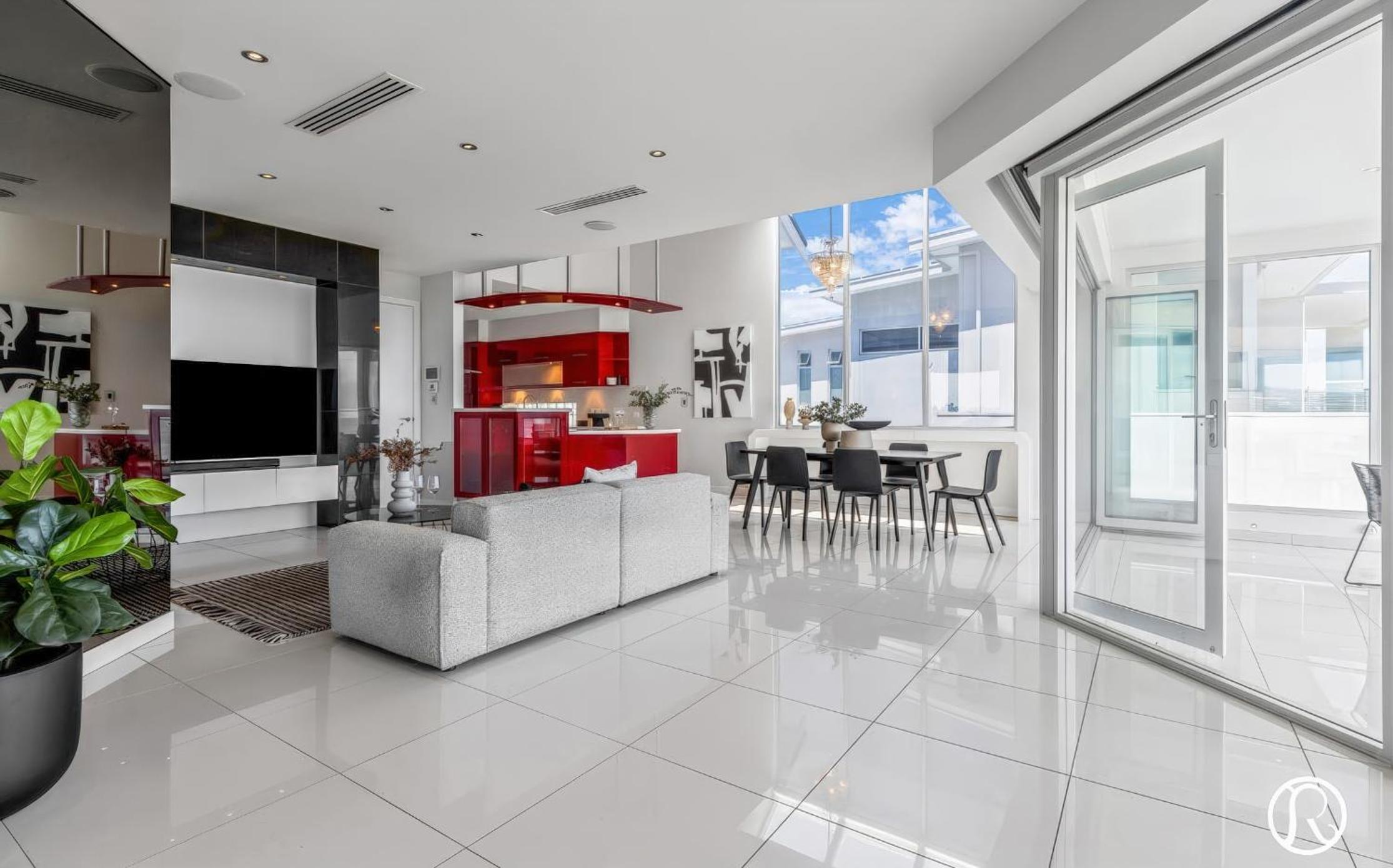 Ocean View Villa with Pool Spa & Cinema