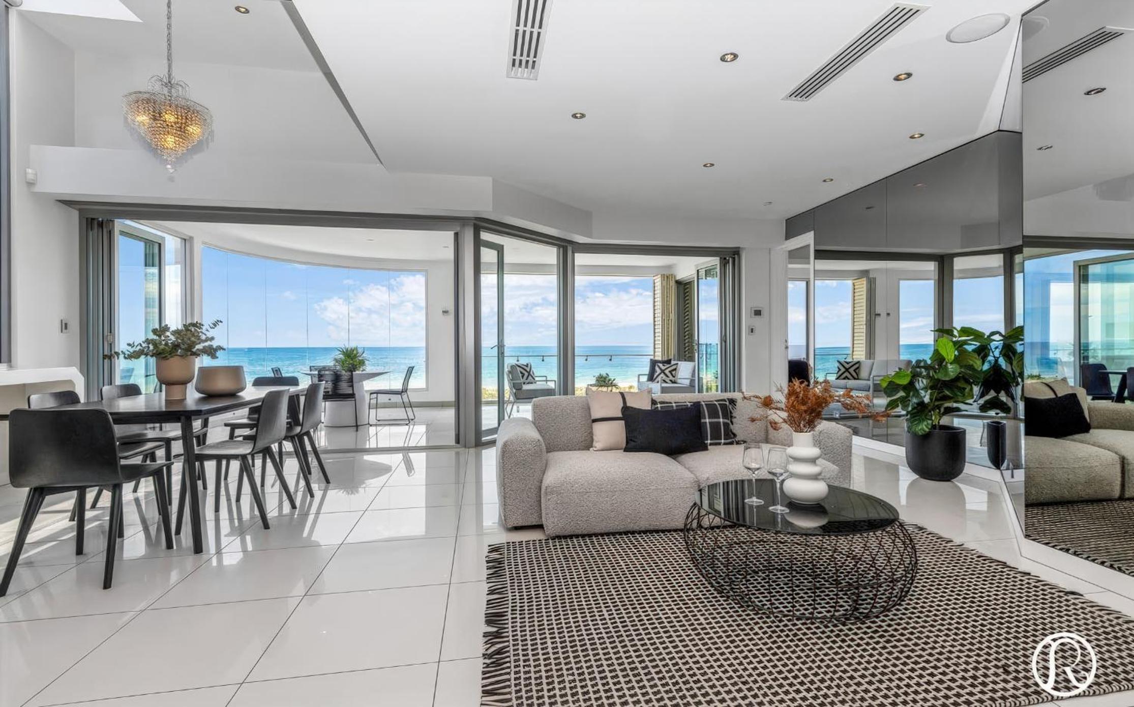 Ocean View Villa with Pool Spa & Cinema