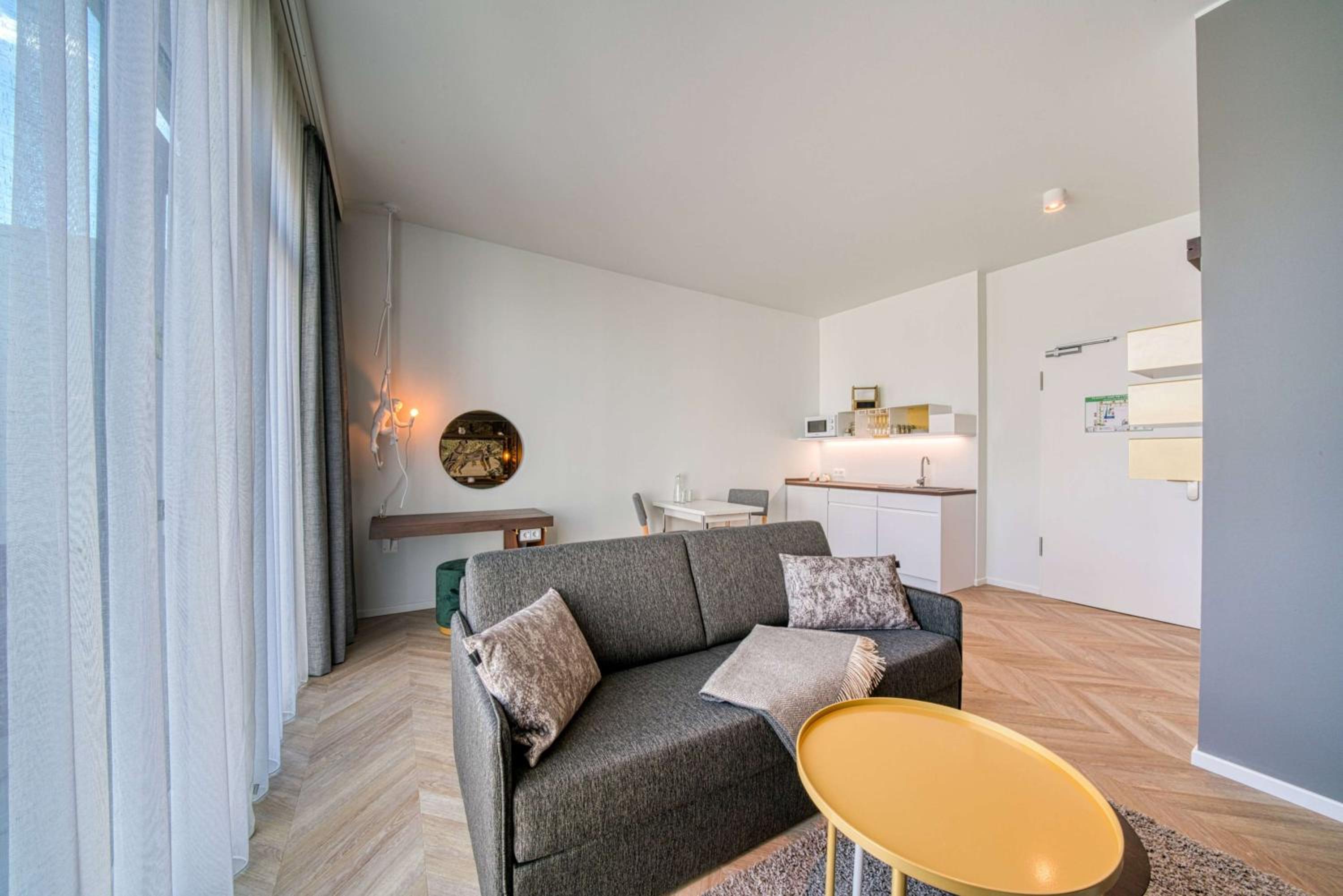 Augsburg Vacations - NinetyNine Hotel Augsburg, Trademark Collection by Wyndham - Property Image 91