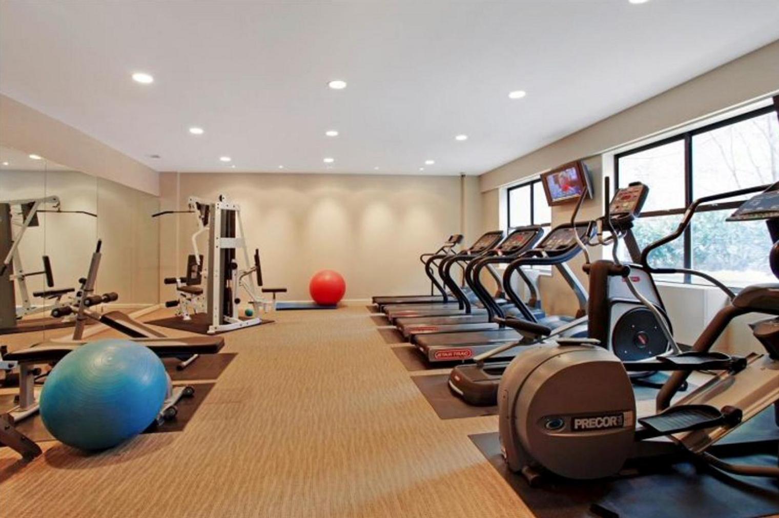 Blueground Midtown W gym wd nr Central Park NYC-1585