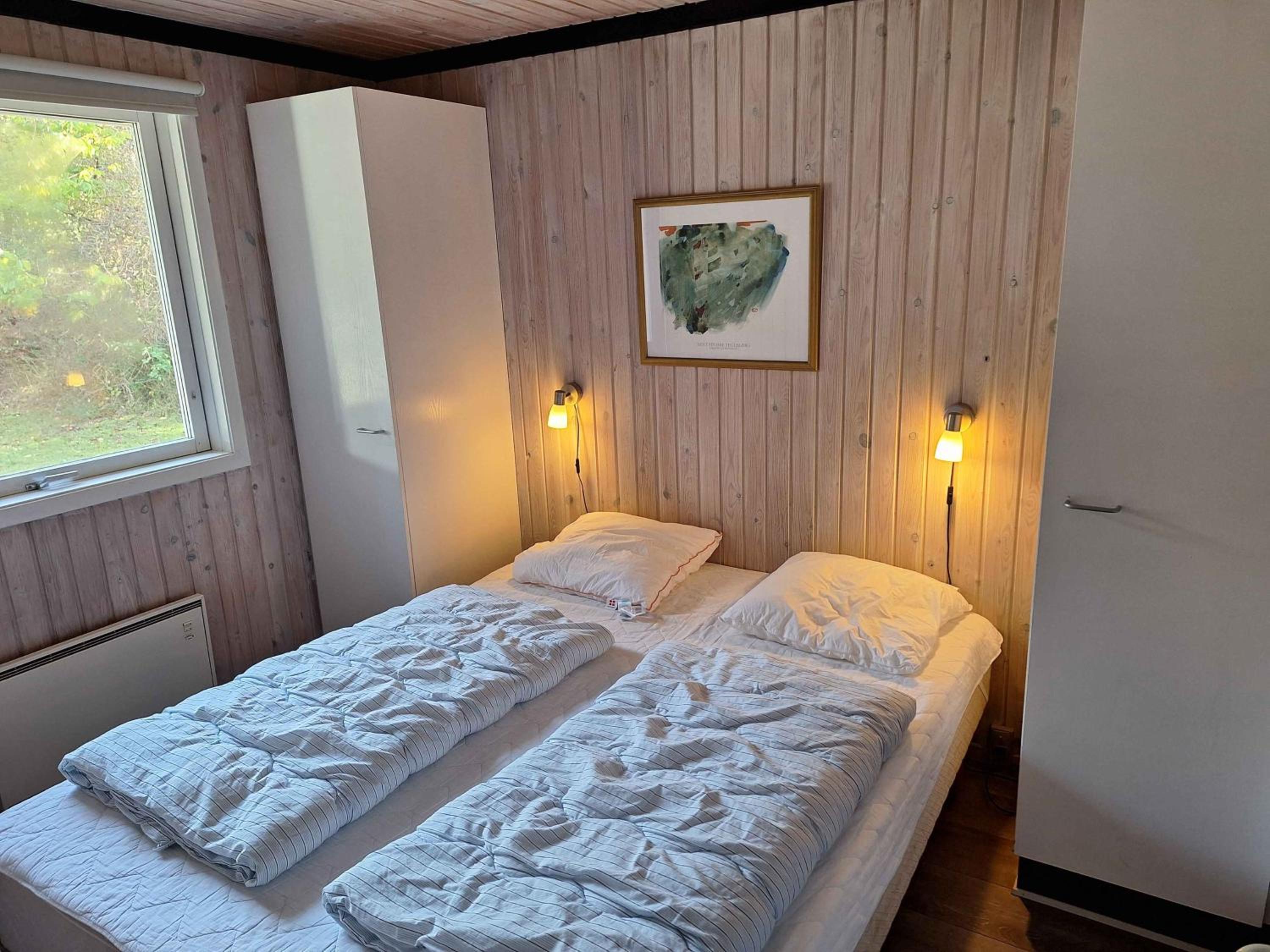 Lovely Family Cottage Near Child-Friendly Beach