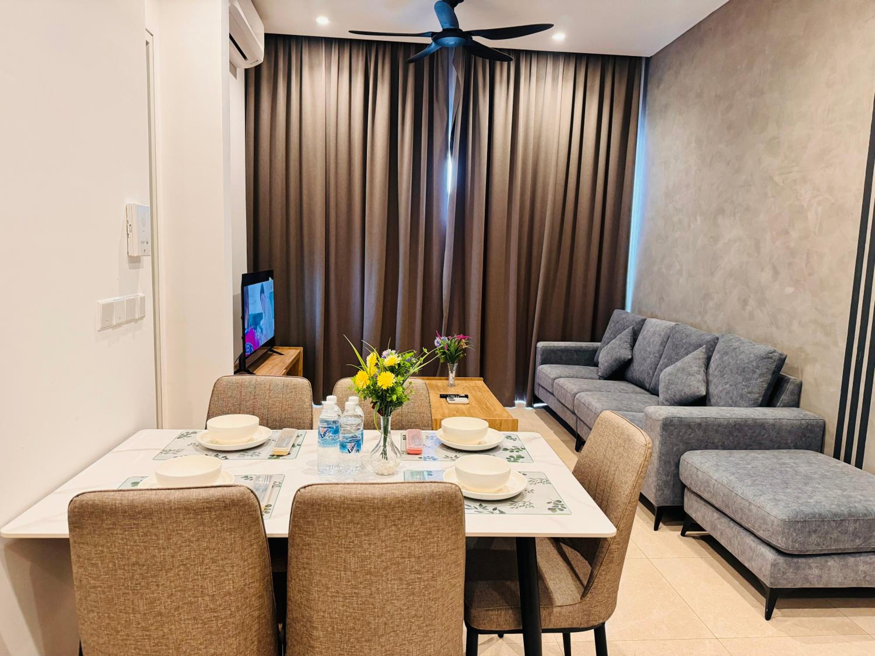 LUCENTIA RESIDENCE HOLYDAY IN Kl