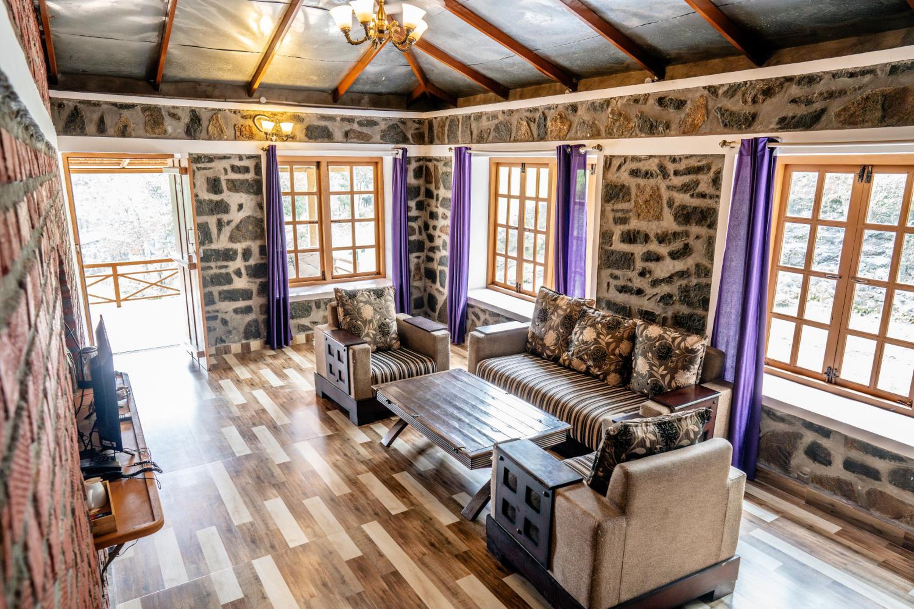 Zacs Valley Resort & Wellness Retreat Kodaikanal