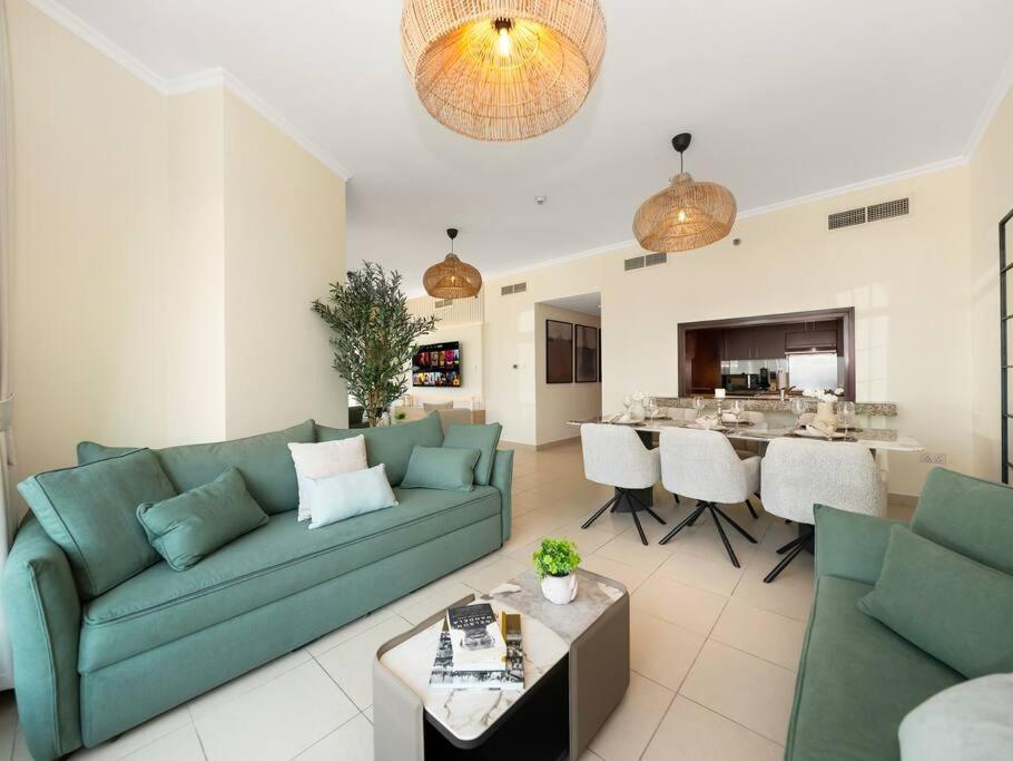 Royal Vista - Luxury 2BR Apartment at Burj Views Tower A - Downtown