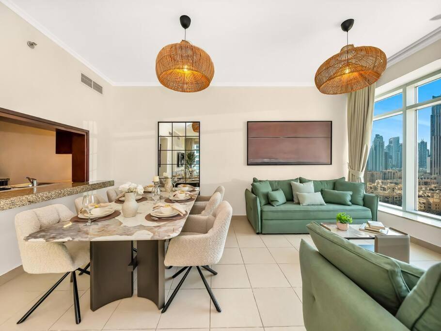 Royal Vista - Luxury 2BR Apartment at Burj Views Tower A - Downtown