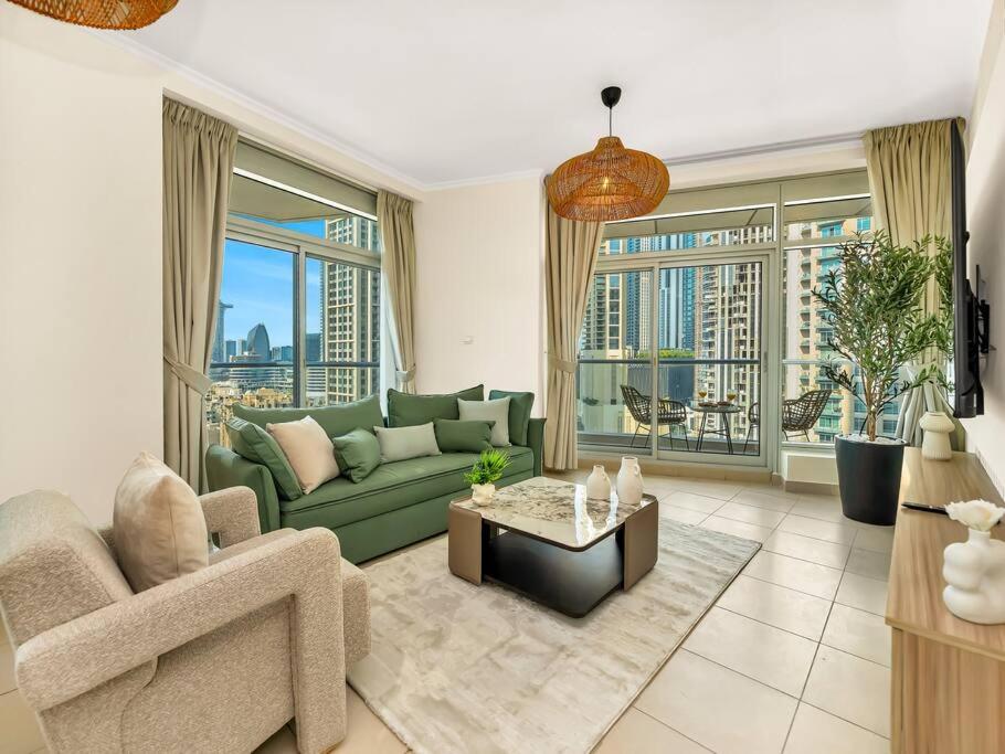Royal Vista - Luxury 2BR Apartment at Burj Views Tower A - Downtown