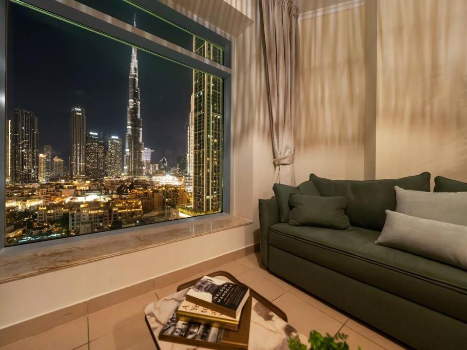 Royal Vista - Luxury 2BR Apartment at Burj Views Tower A - Downtown