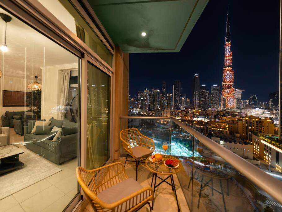 Royal Vista - Luxury 2BR Apartment at Burj Views Tower A - Downtown